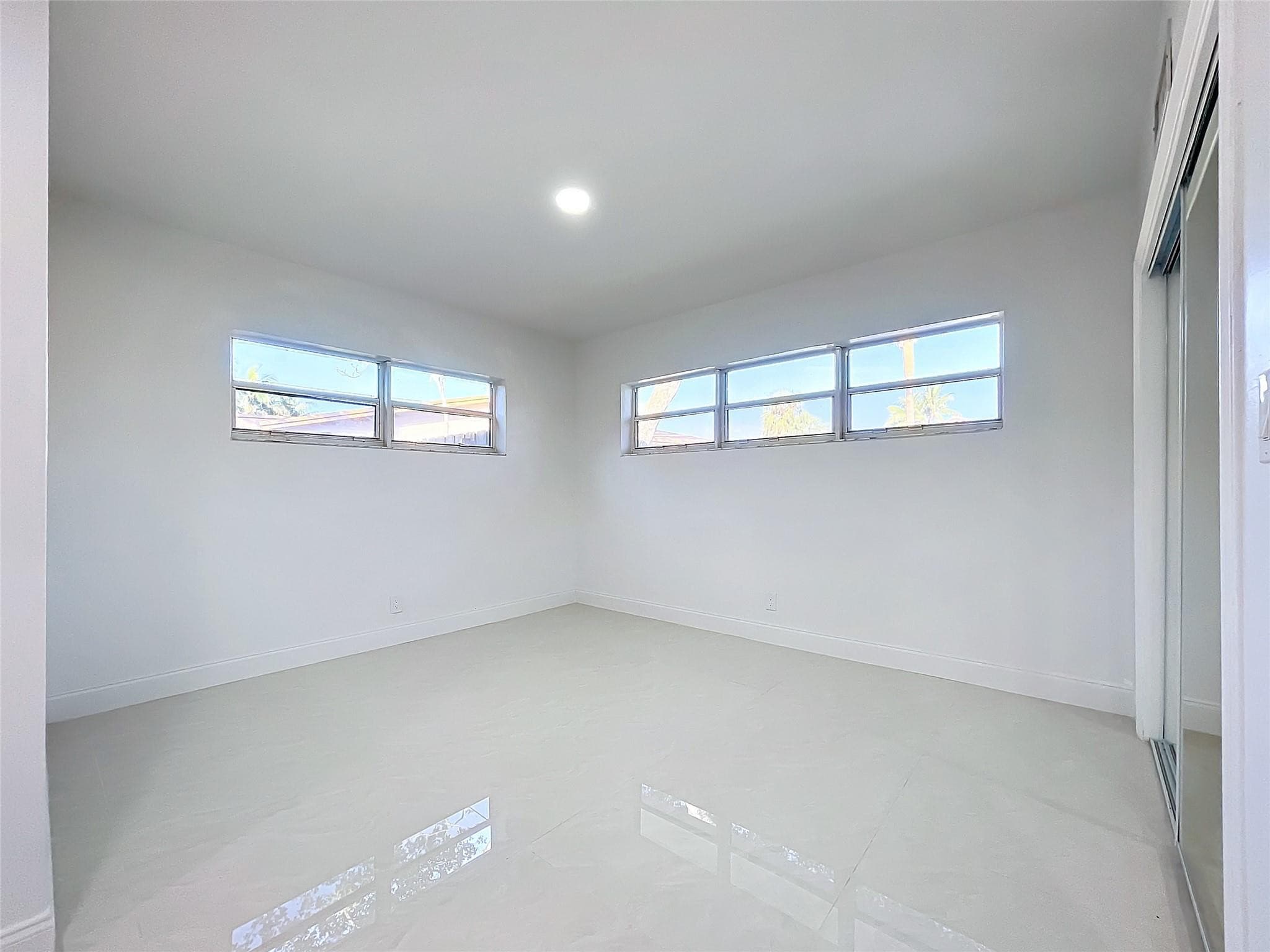 2836 NW 11th Avenue, Wilton Manors, FL 33311 — photo 17 of 35