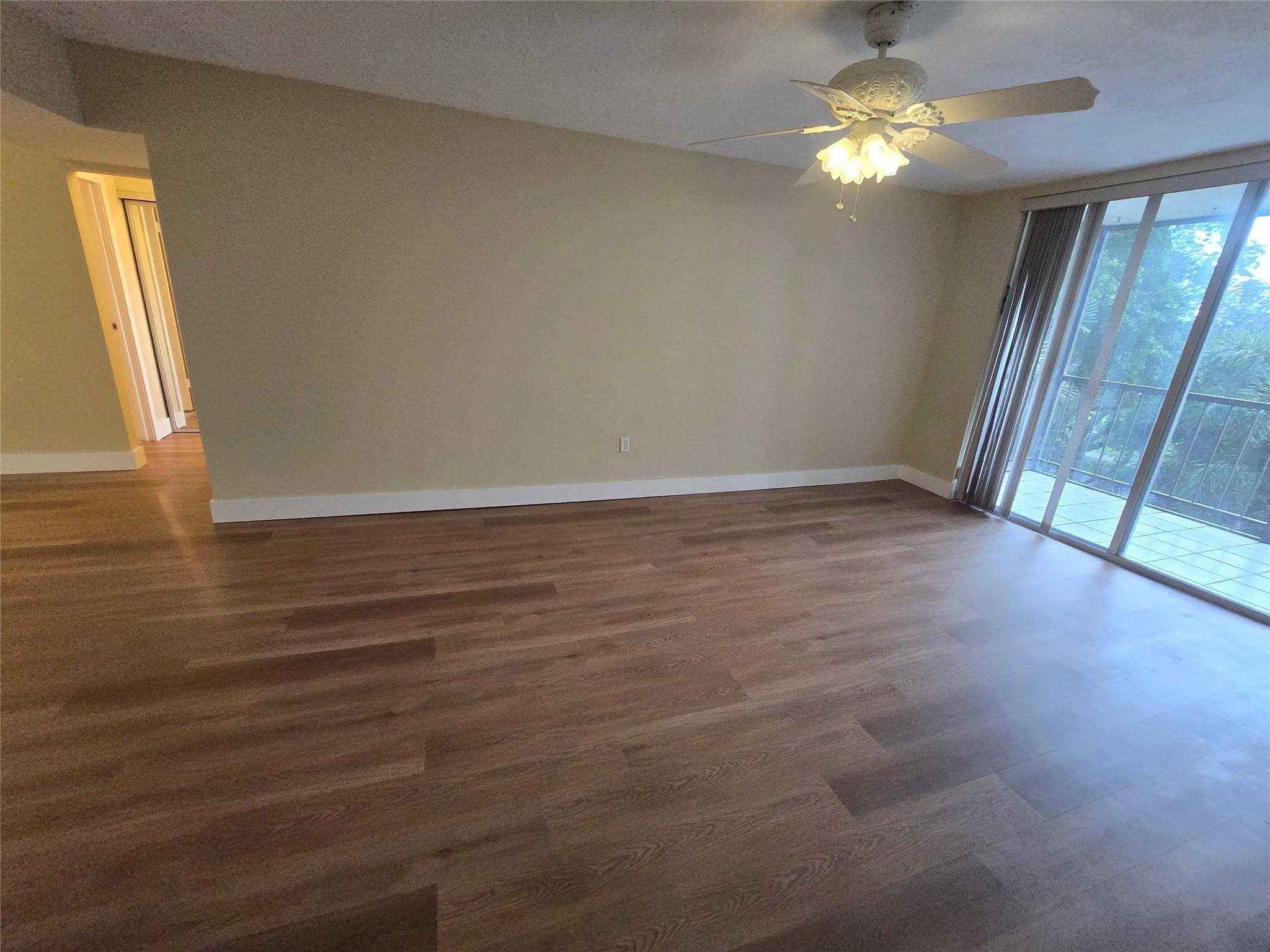 1681 NW 70th Avenue 403, Plantation, FL 33313 — photo 24 of 54