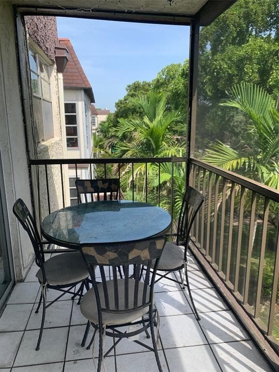 1681 NW 70th Avenue 403, Plantation, FL 33313 — photo 41 of 54