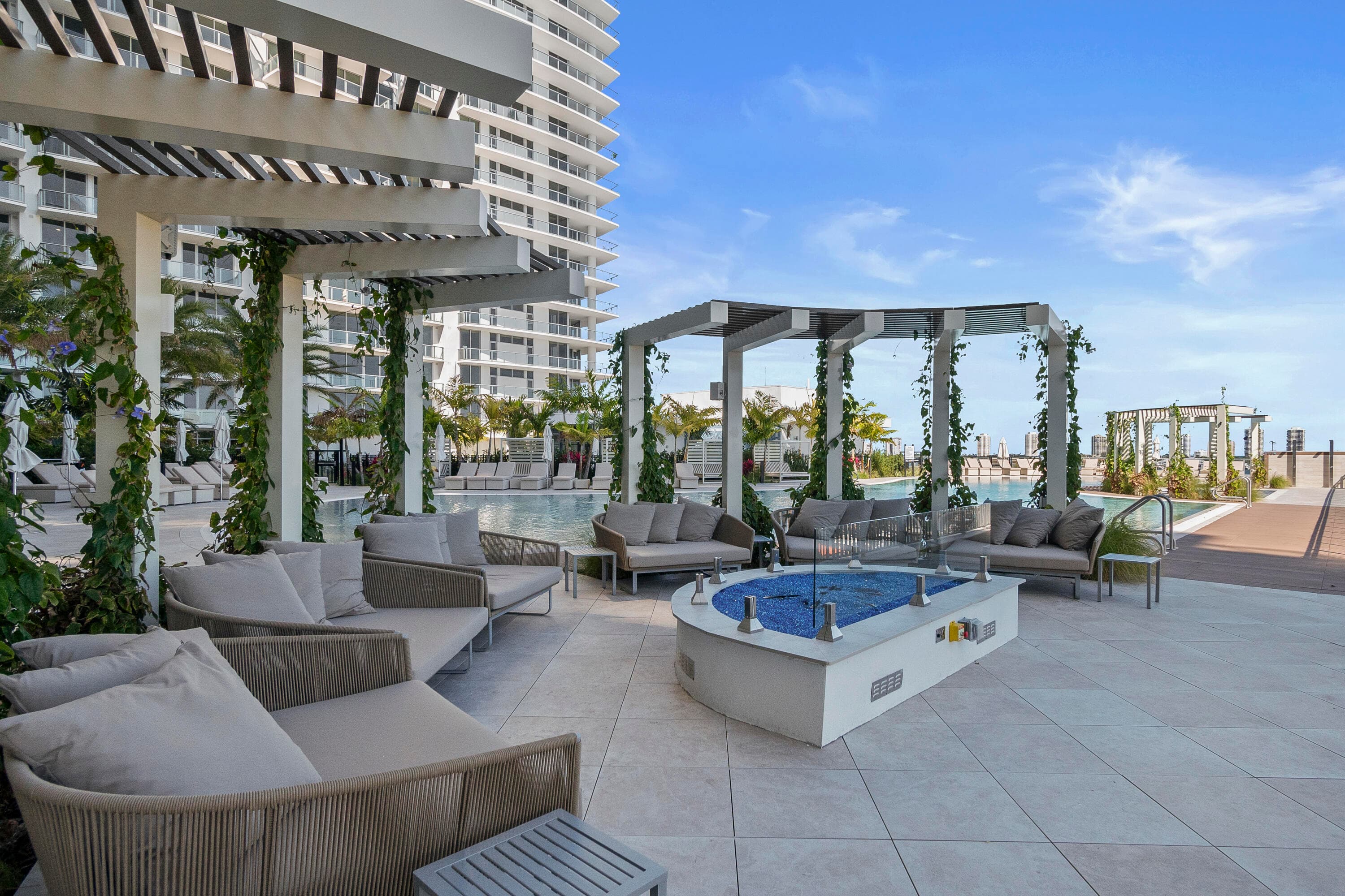 220 Lake Shore Drive 1913, Lake Park, FL 33403 — photo 14 of 39
