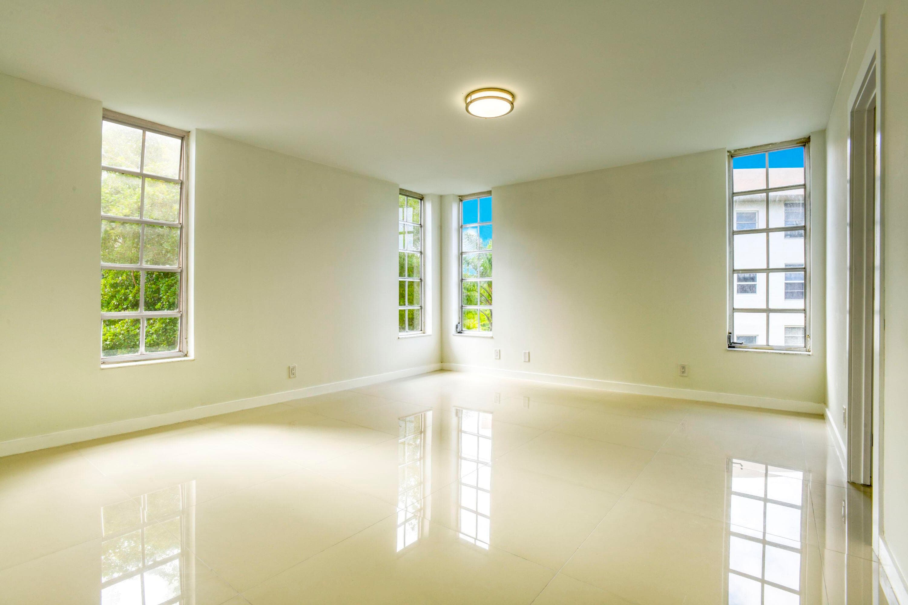535 Oaks Drive 510, Pompano Beach, FL 33069 — photo 5 of 14