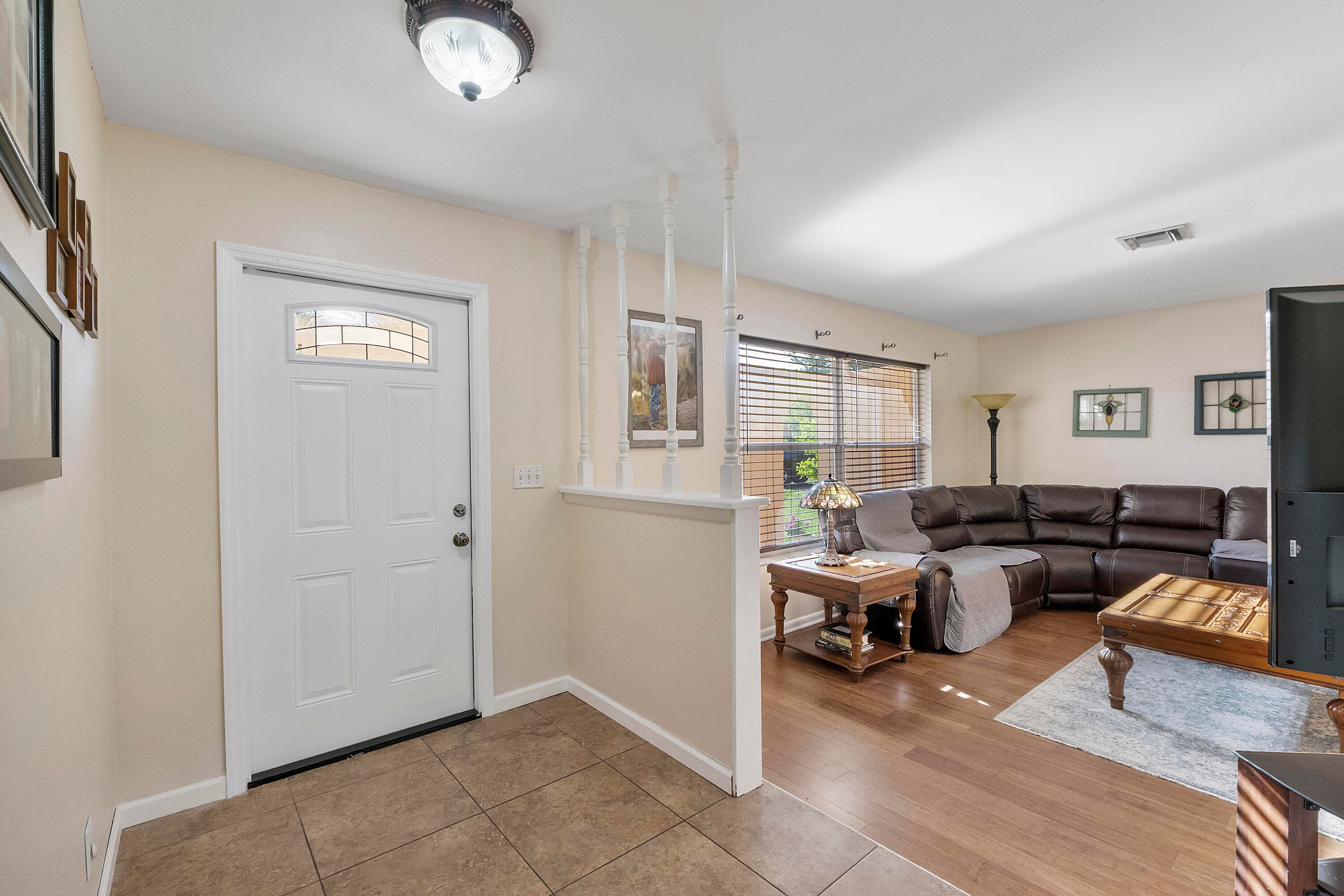 4020 NW 113th Avenue, Coral Springs, FL 33065 — photo 9 of 47