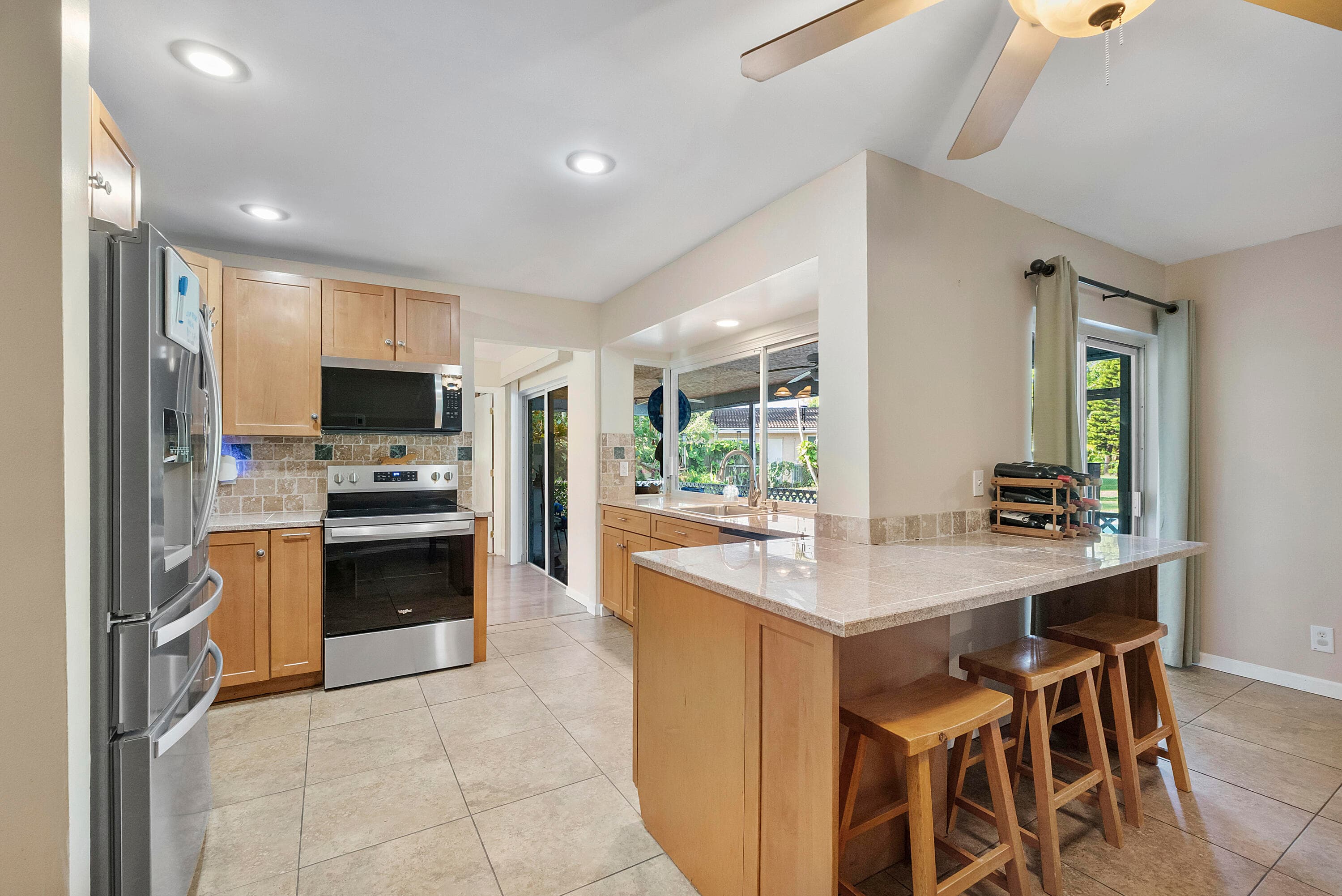 4020 NW 113th Avenue, Coral Springs, FL 33065 — photo 15 of 47