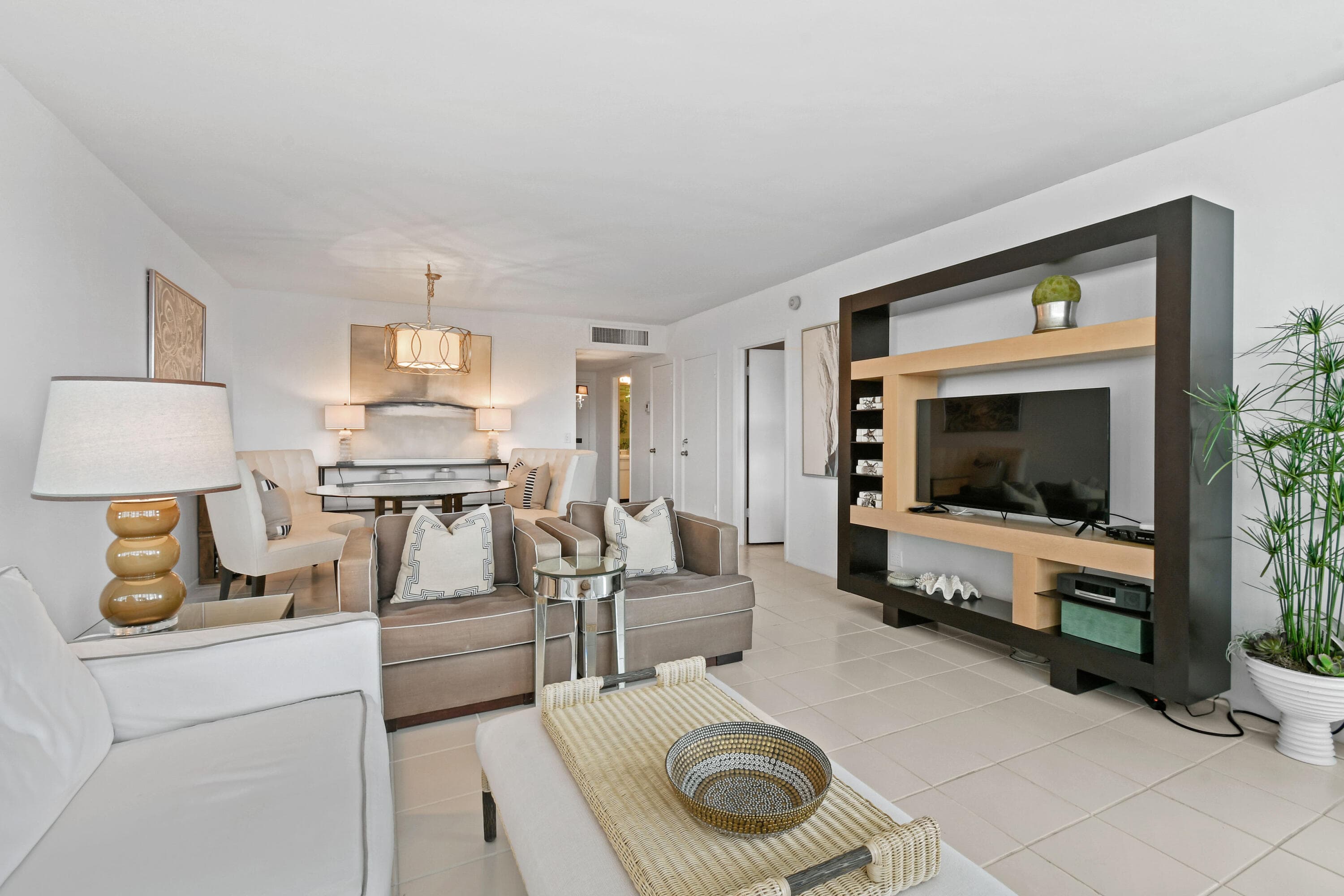 2295 S Ocean Boulevard 505, Palm Beach, FL 33480 — photo 6 of 52