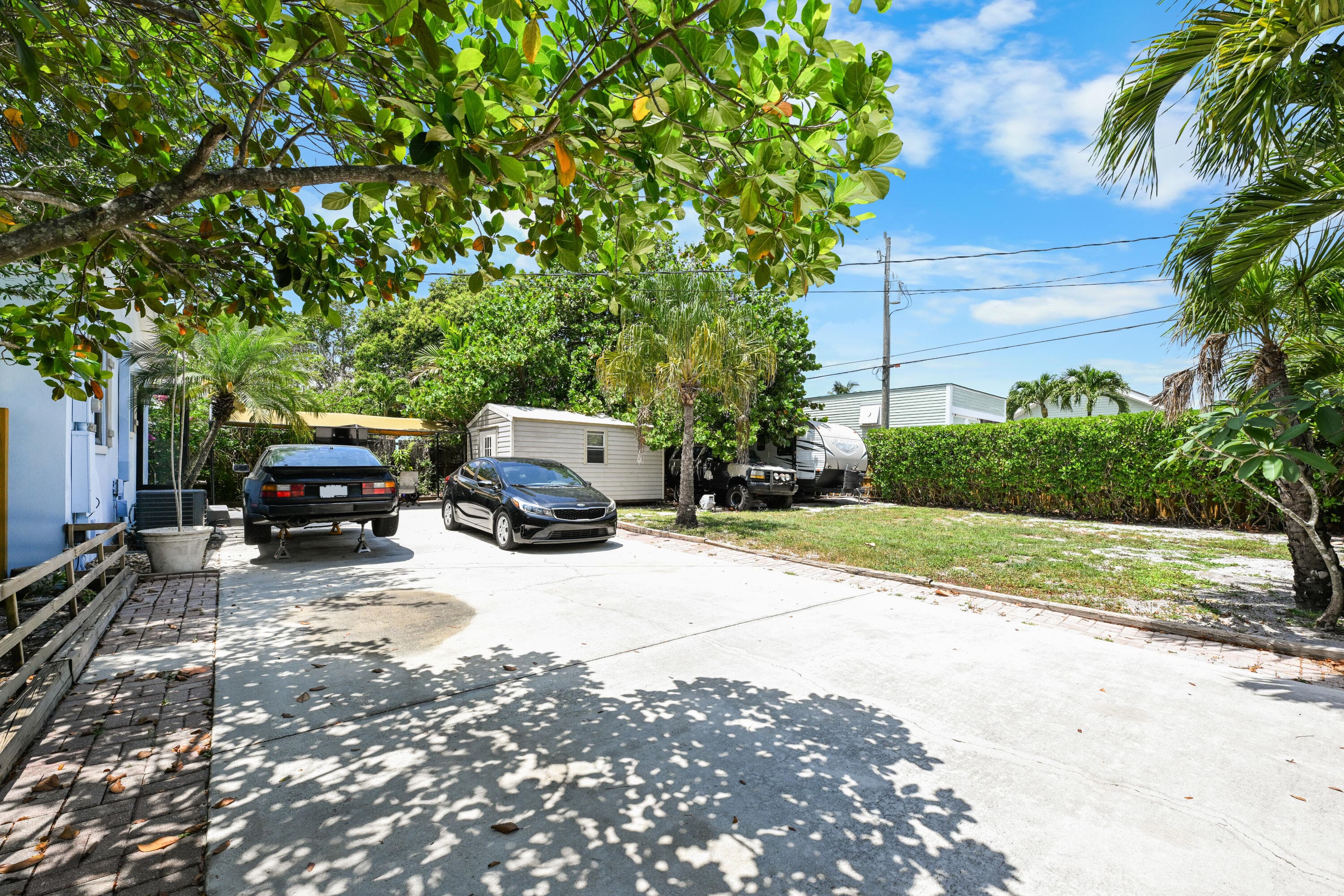 1915 Lake Avenue, West Palm Beach, FL 33401 — photo 31 of 39