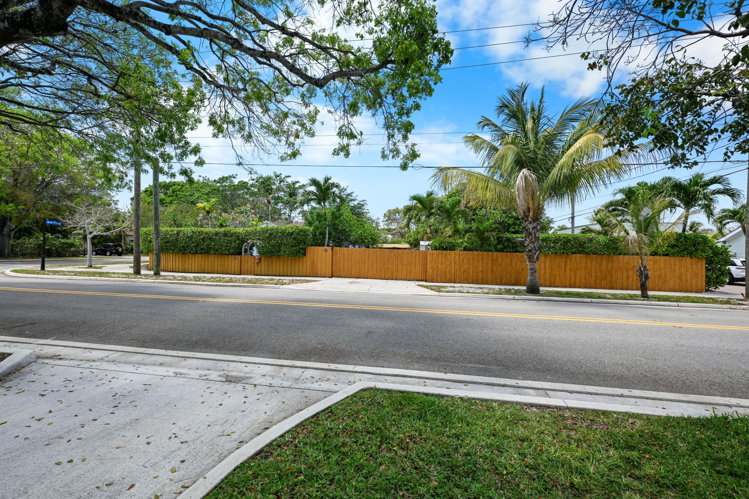 1915 Lake Avenue, West Palm Beach, FL 33401 — photo 38 of 39