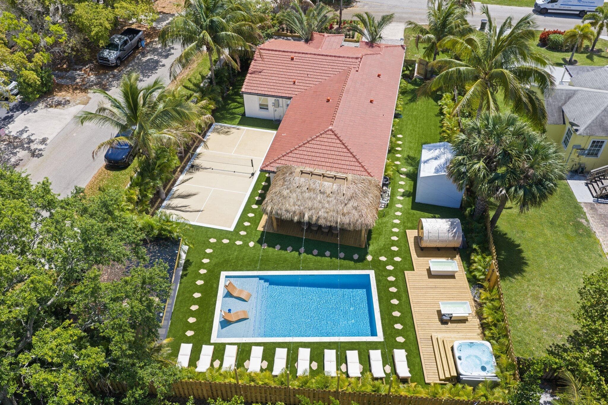275 NE 16th Street, Delray Beach, FL 33444 — photo 4 of 70