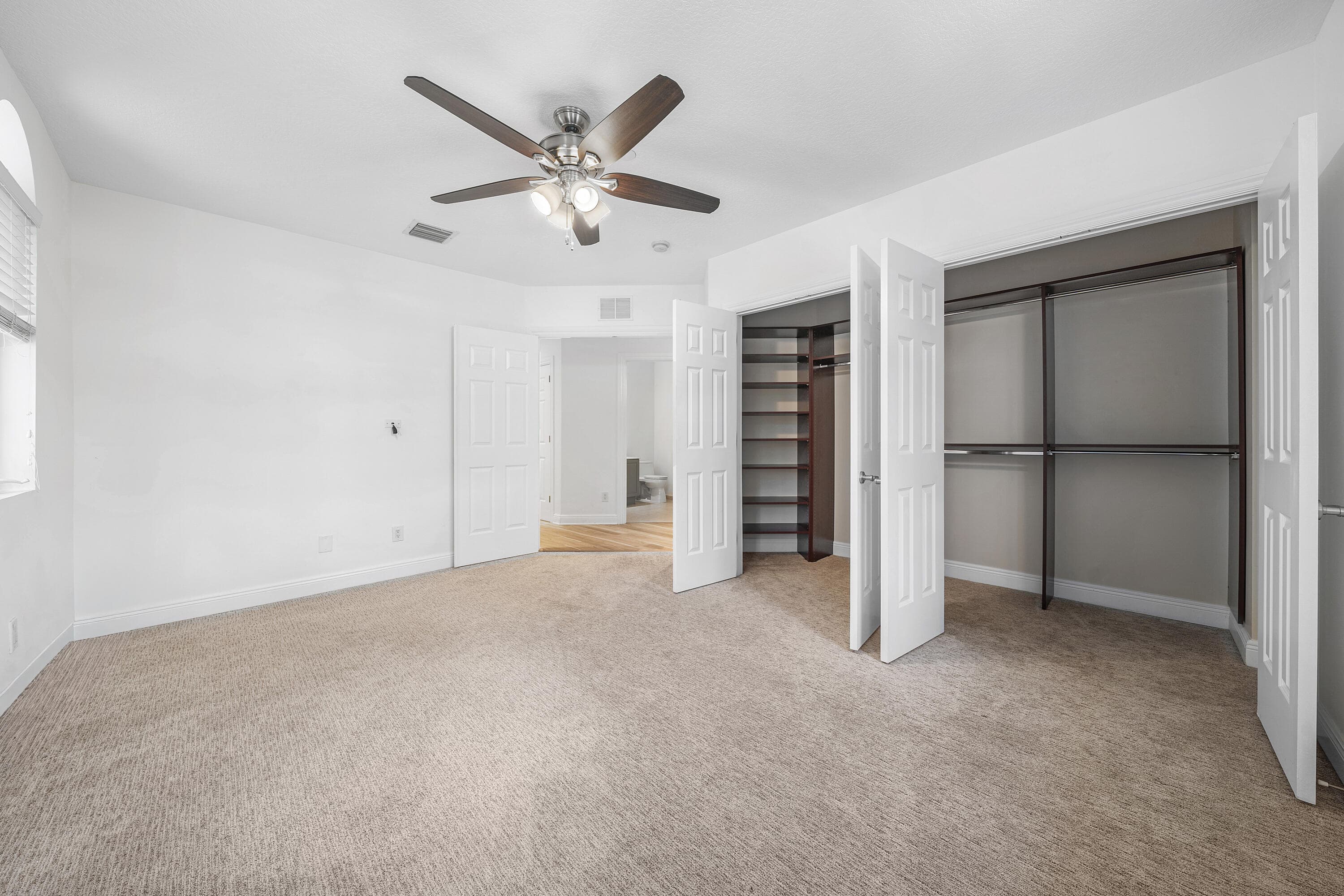 824 Virginia Garden Drive, Boynton Beach, FL 33435 — photo 9 of 52