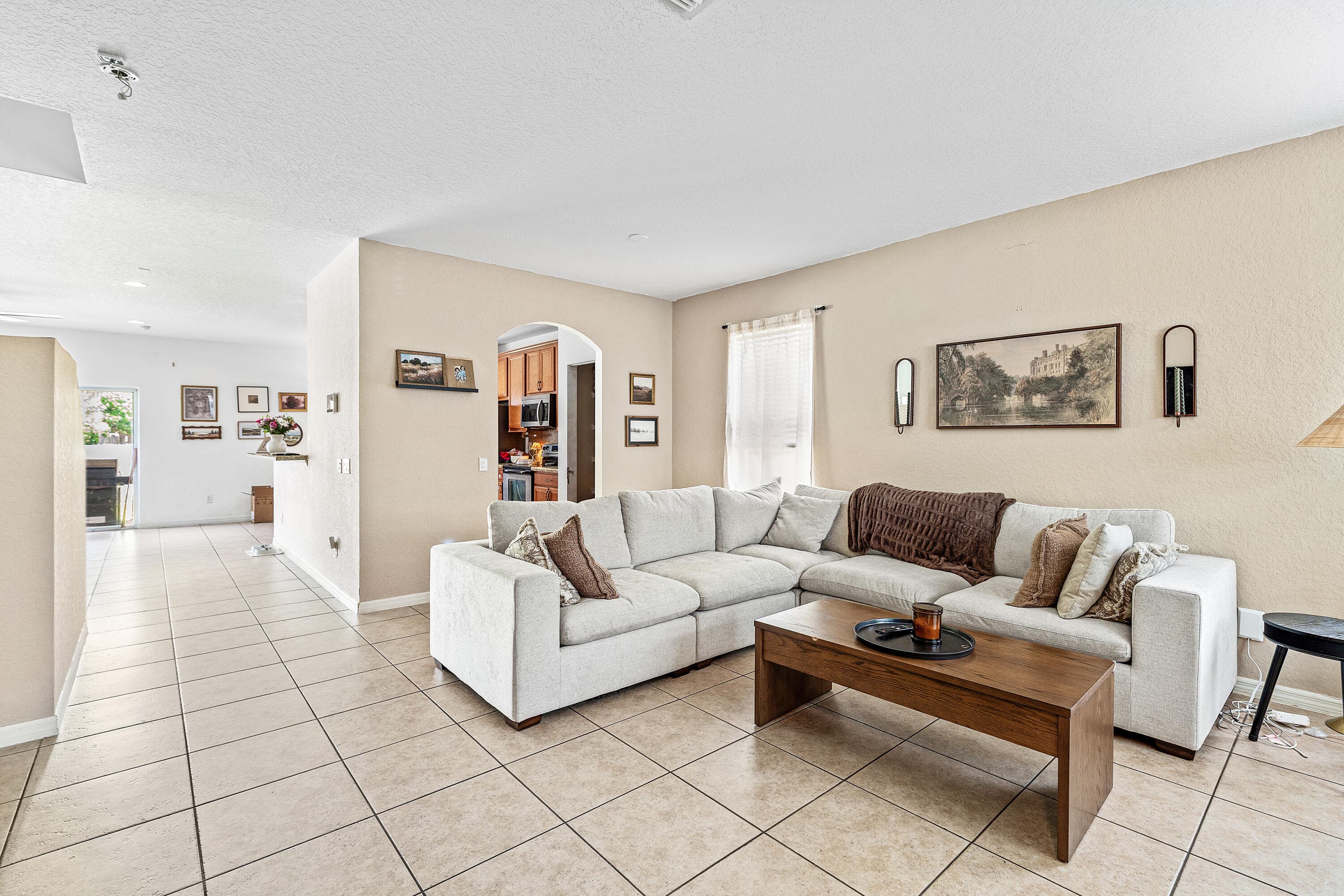 5827 Gypsum Place, West Palm Beach, FL 33413 — photo 8 of 28