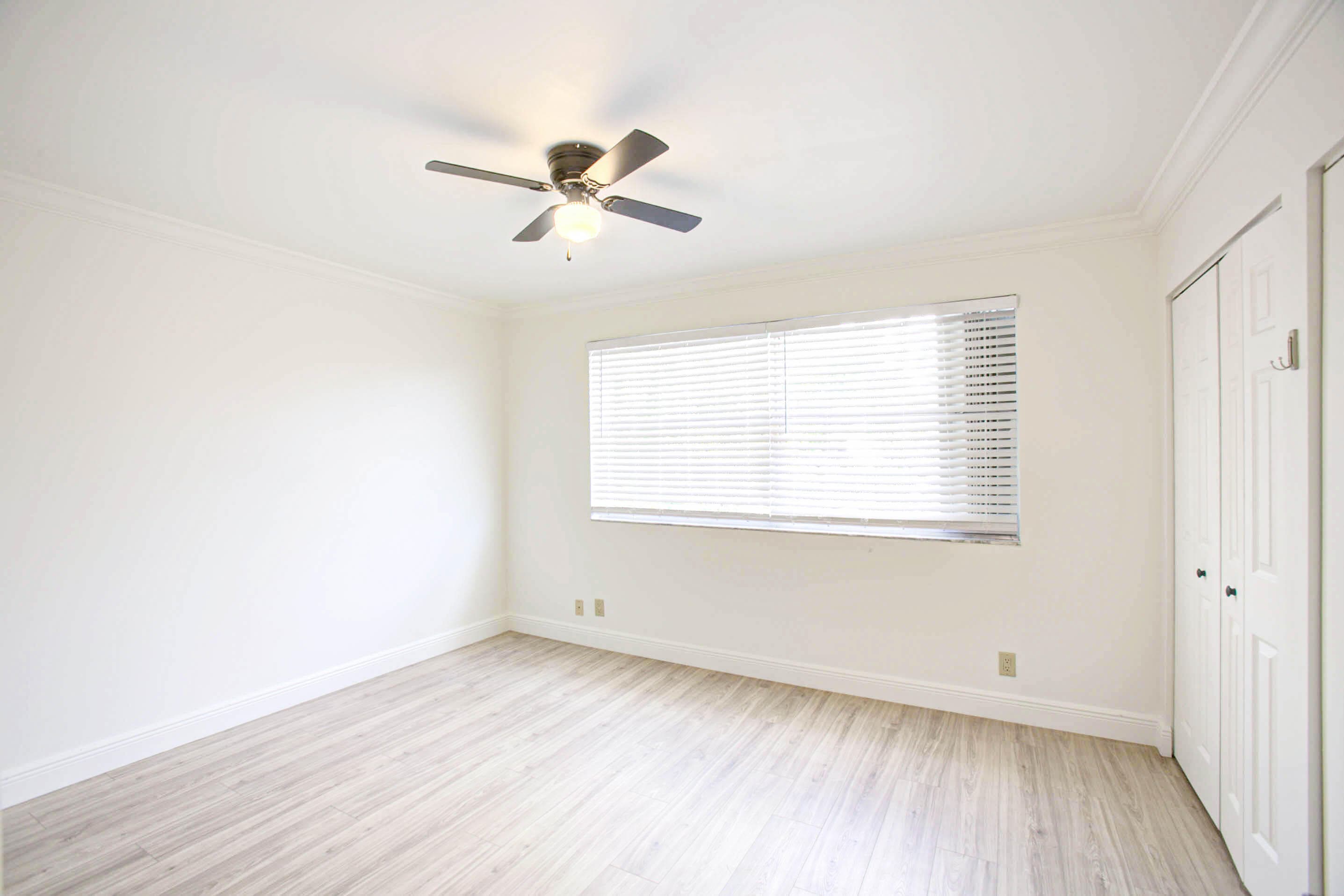 2855 NE 15th Street 2855, Pompano Beach, FL 33062 — photo 10 of 16