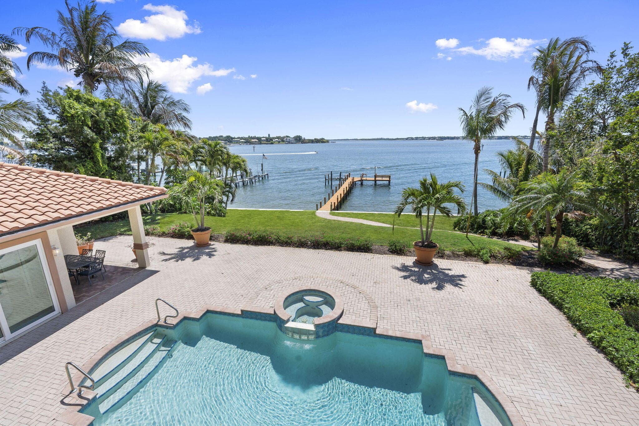 3984 SE Old St Lucie Boulevard, Stuart, FL 34996 — photo 14 of 35