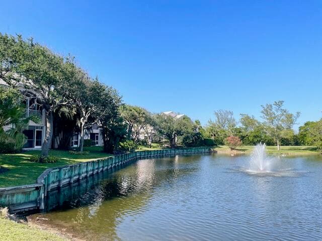 2502 N Fairway Dr Drive N, Jupiter, FL 33477 — photo 20 of 34