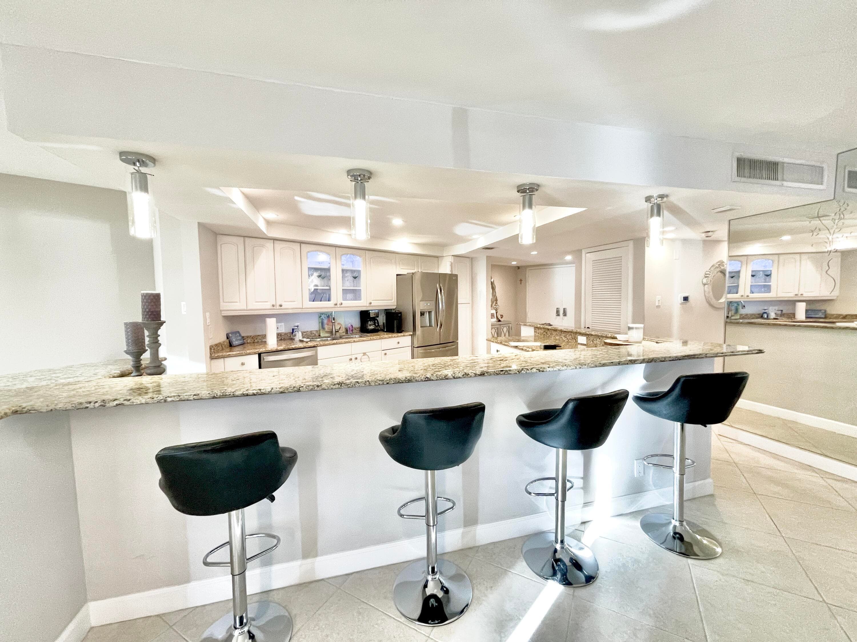5420 N Ocean Drive 906, Singer Island, FL 33404 — photo 6 of 49