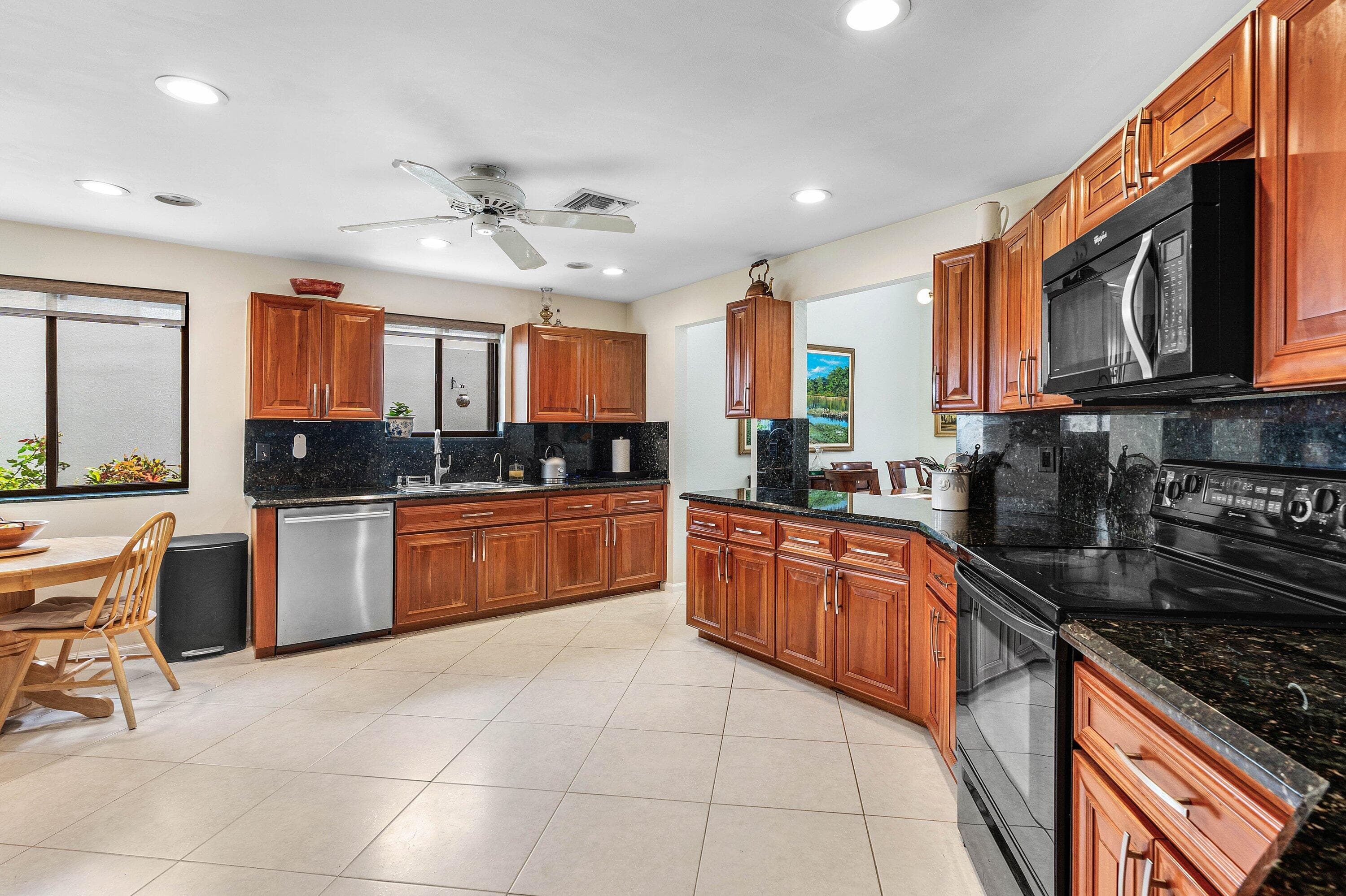 6514 Via Rosa, Boca Raton, FL 33433 — photo 12 of 27