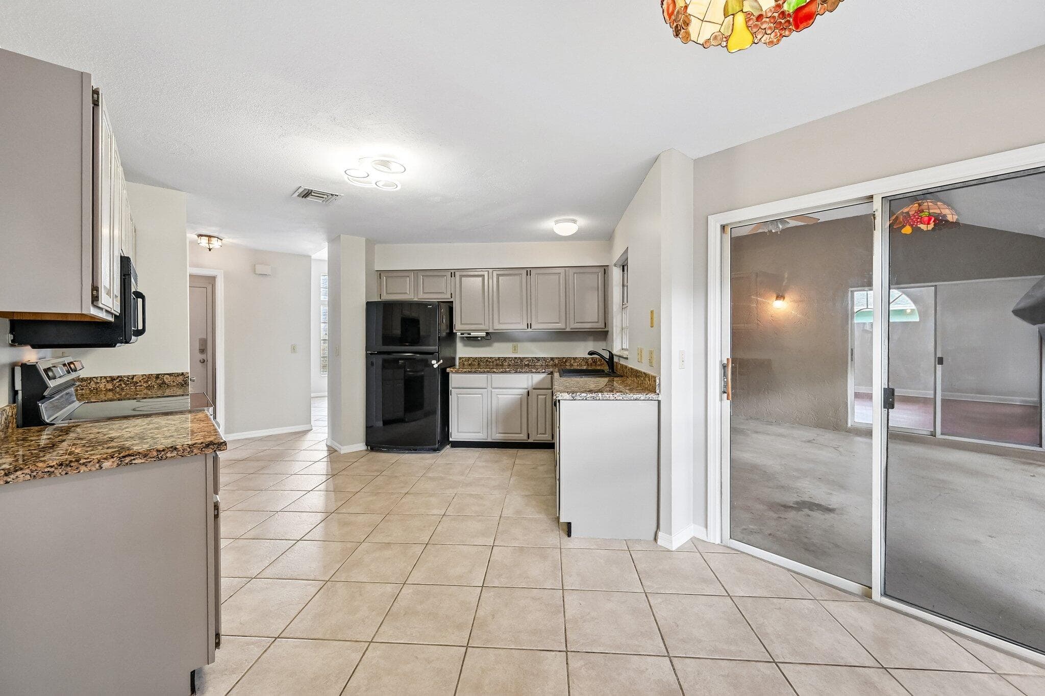 160 Royal Pine Circle S, Royal Palm Beach, FL 33411 — photo 7 of 25