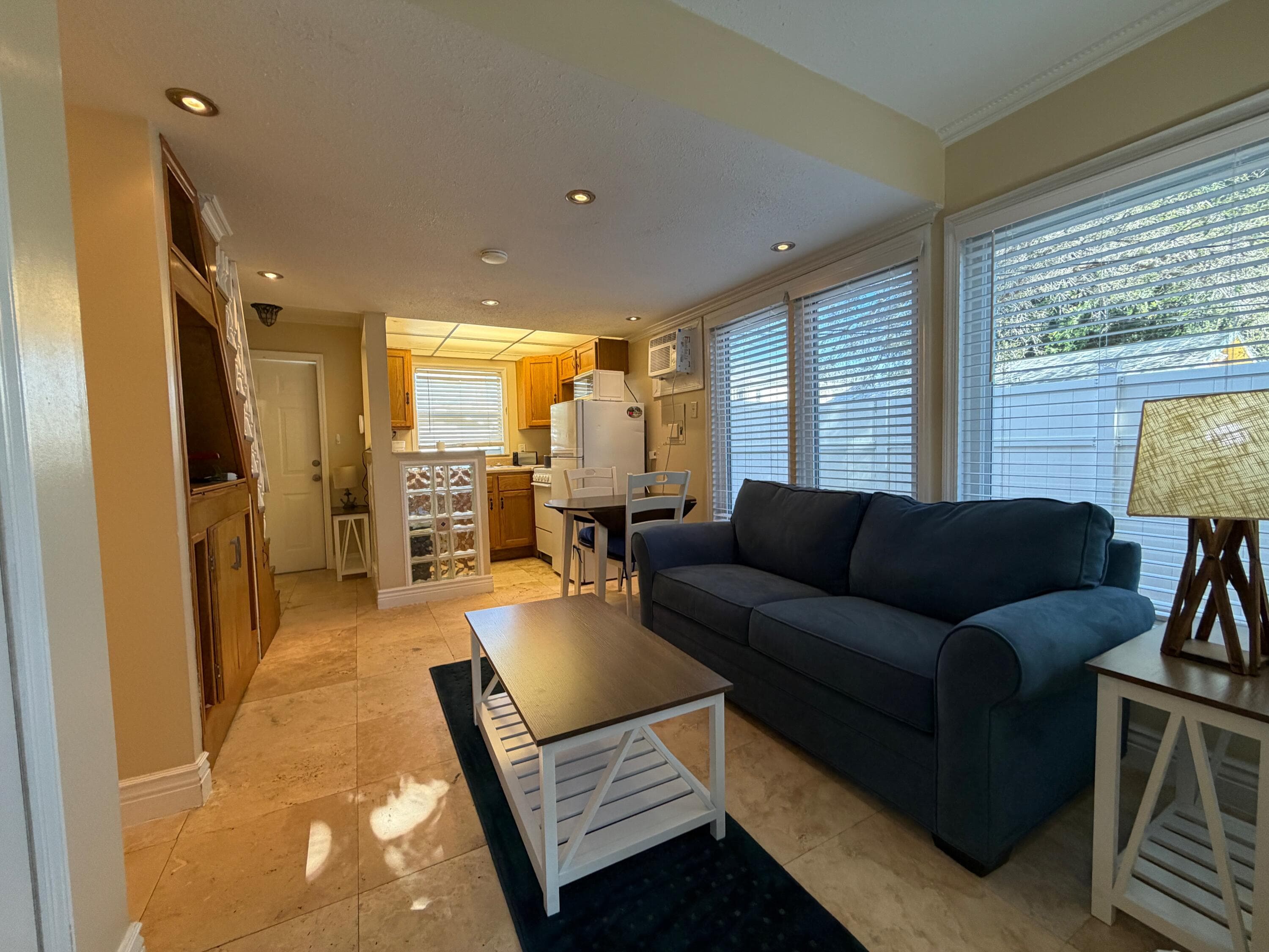 201 S Swinton Avenue C, Delray Beach, FL 33444 — photo 5 of 7