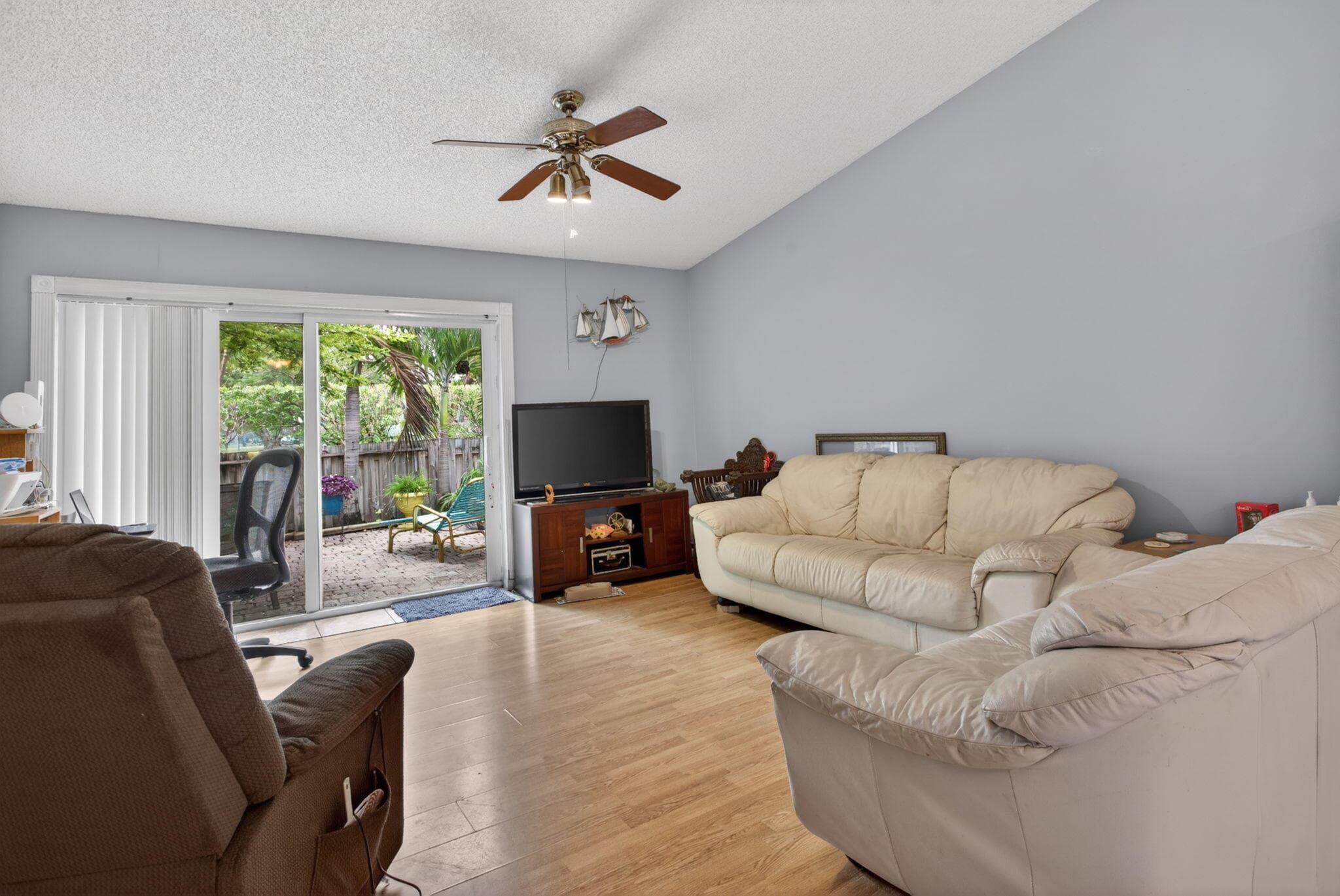 5028 NW 11th Way, Deerfield Beach, FL 33064 — photo 24 of 44