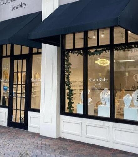 Retail in Delray Beach — photo 1 of 2