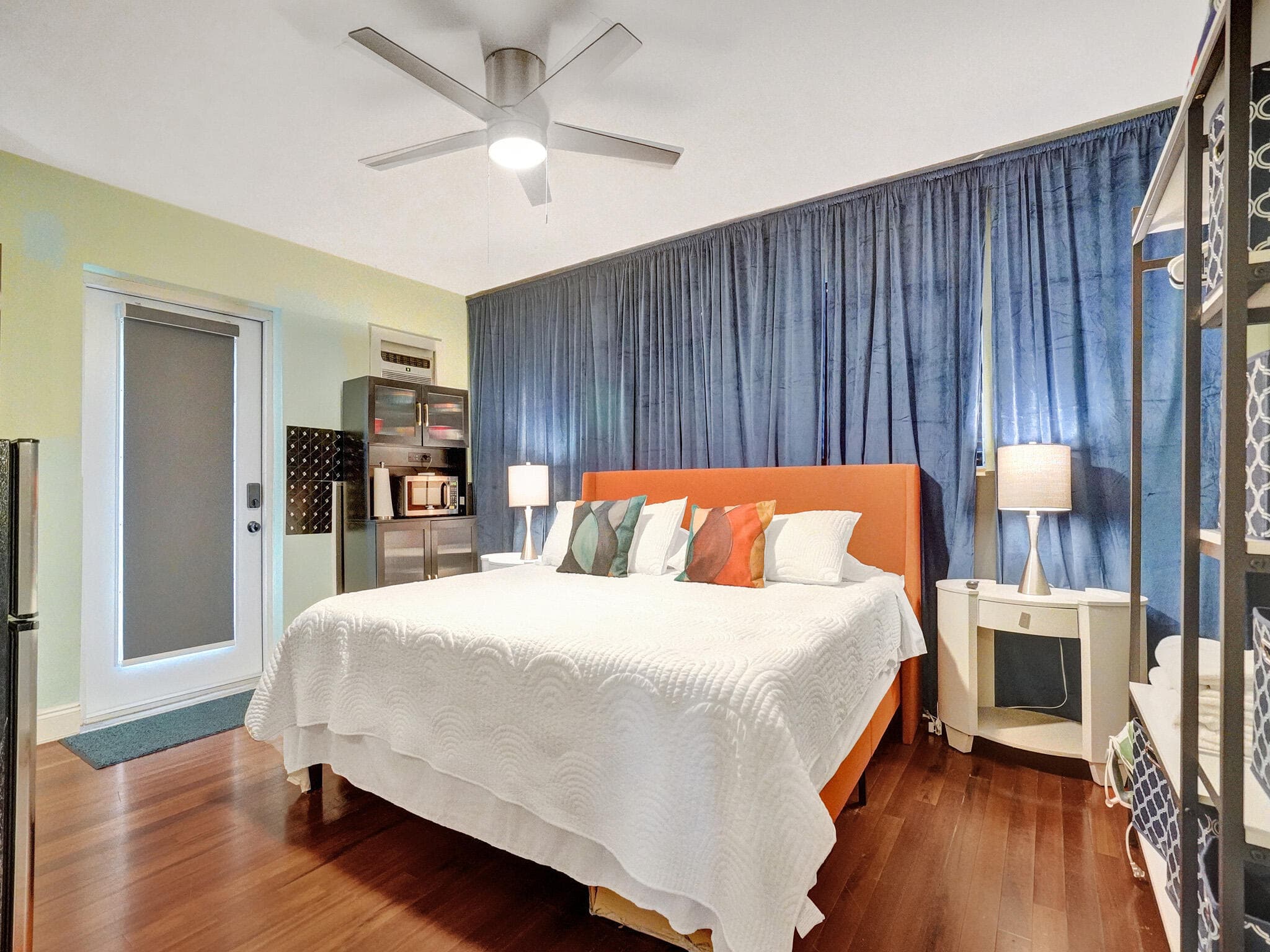 4460 NE 17th Terrace, Oakland Park, FL 33334 — photo 8 of 59