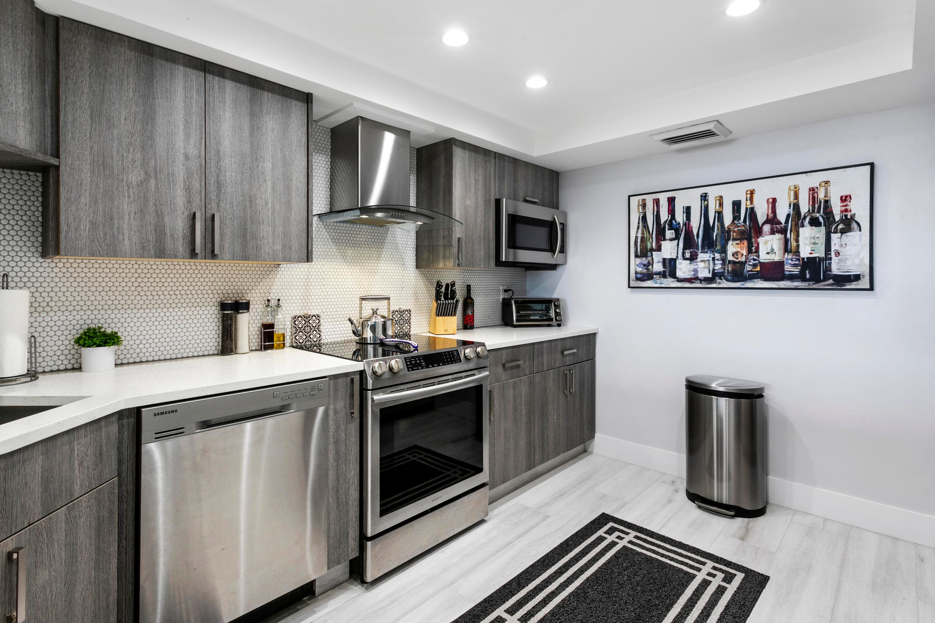 2400 Presidential Way 1803, West Palm Beach, FL 33401 — photo 12 of 34