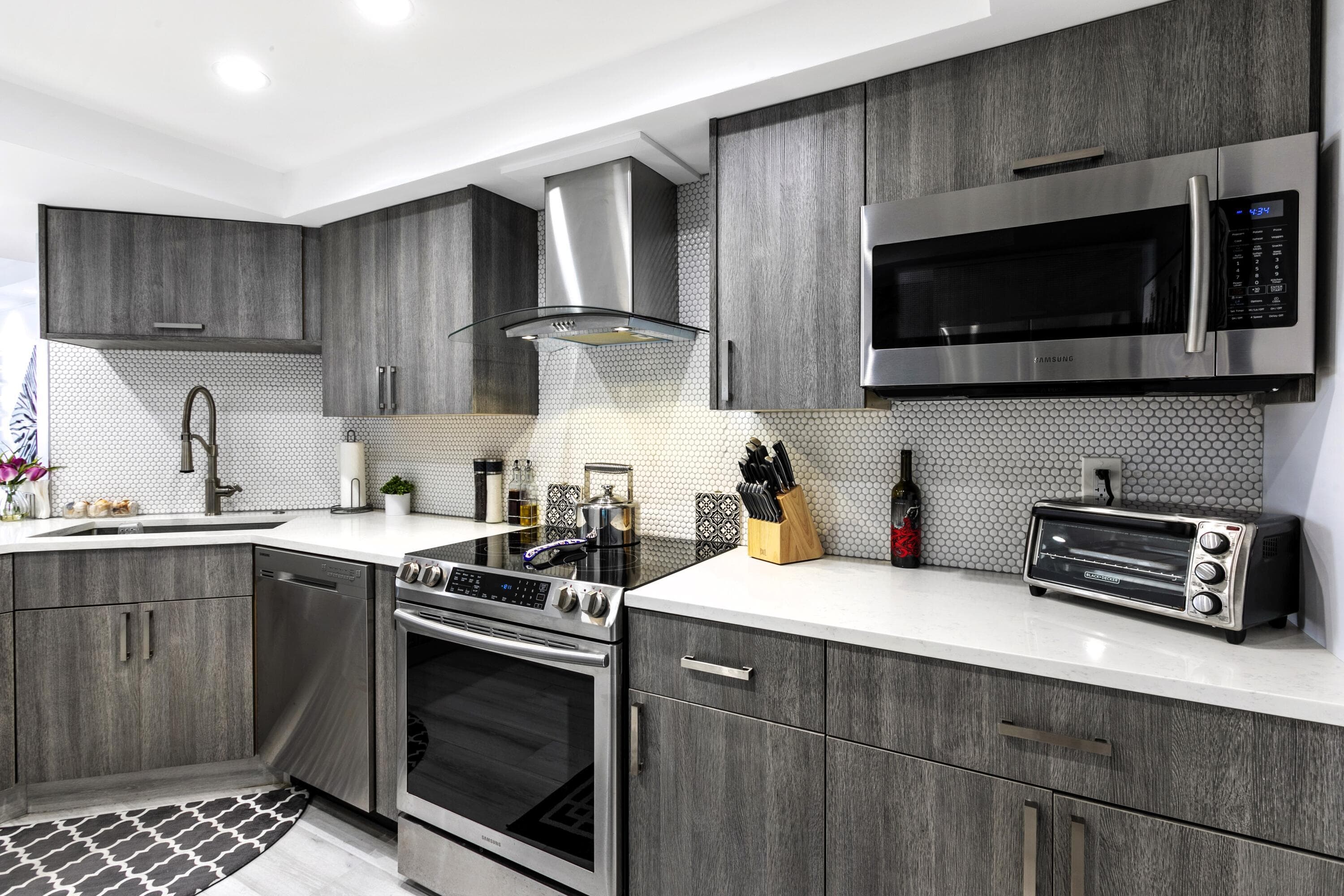 2400 Presidential Way 1803, West Palm Beach, FL 33401 — photo 13 of 34