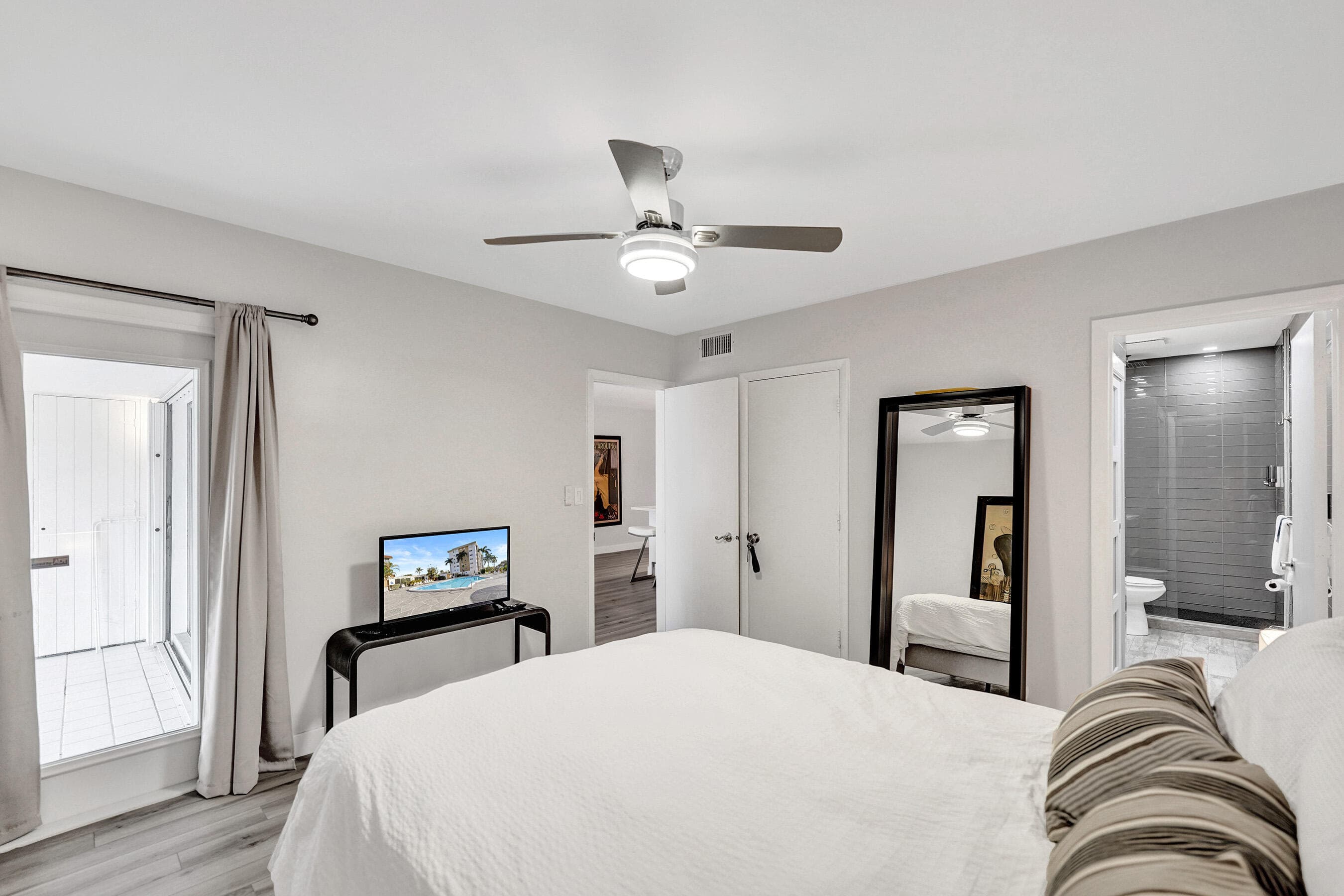 3040 NE 16th Avenue A405, Oakland Park, FL 33334 — photo 19 of 37