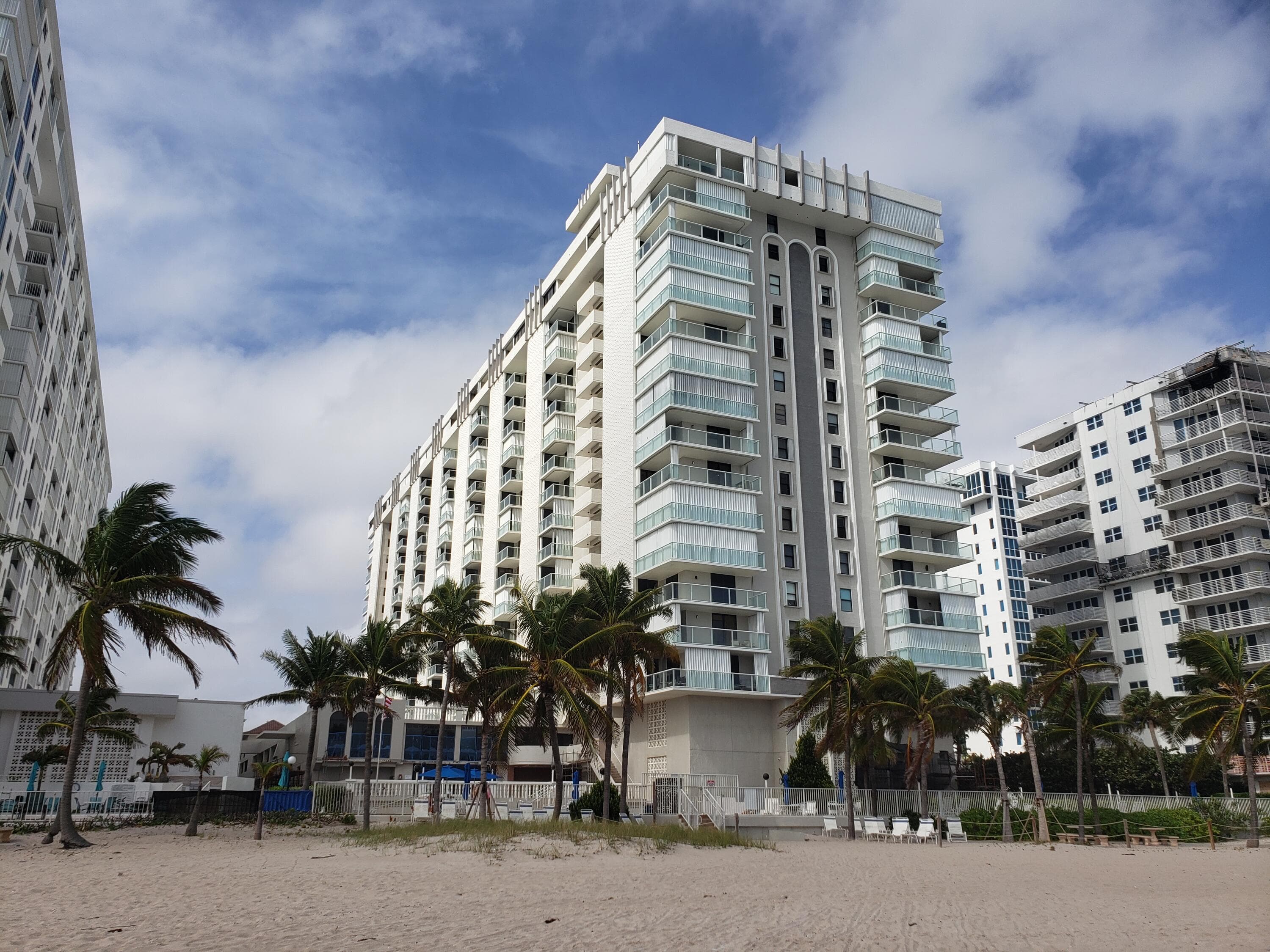 1000 S Ocean Boulevard 12j, Pompano Beach, FL 33062 — photo 1 of 30