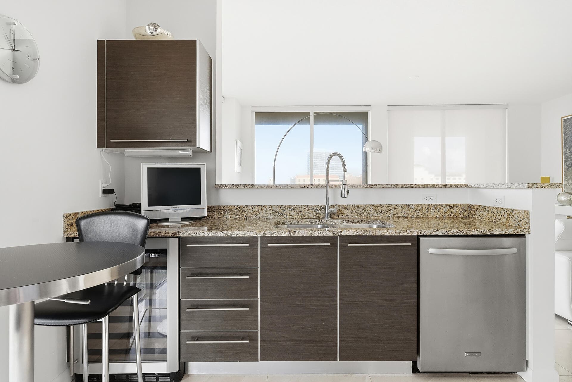 550 Okeechobee Boulevard 602, West Palm Beach, FL 33401 — photo 12 of 33