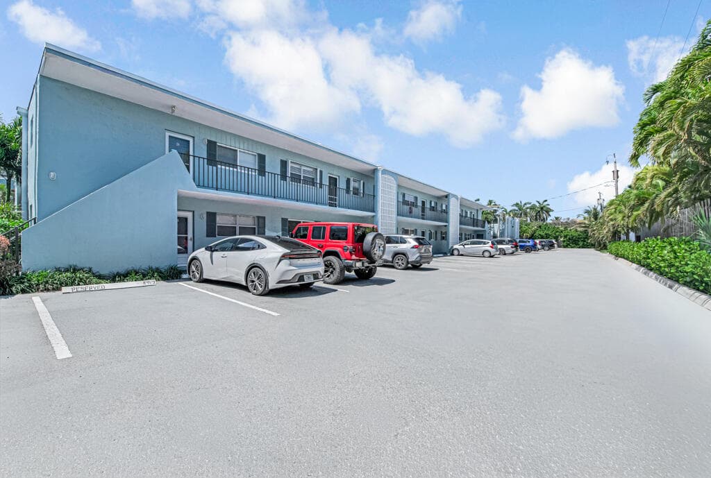 1430 S Lakeside Drive 22, Lake Worth Beach, FL 33460 — photo 19 of 20