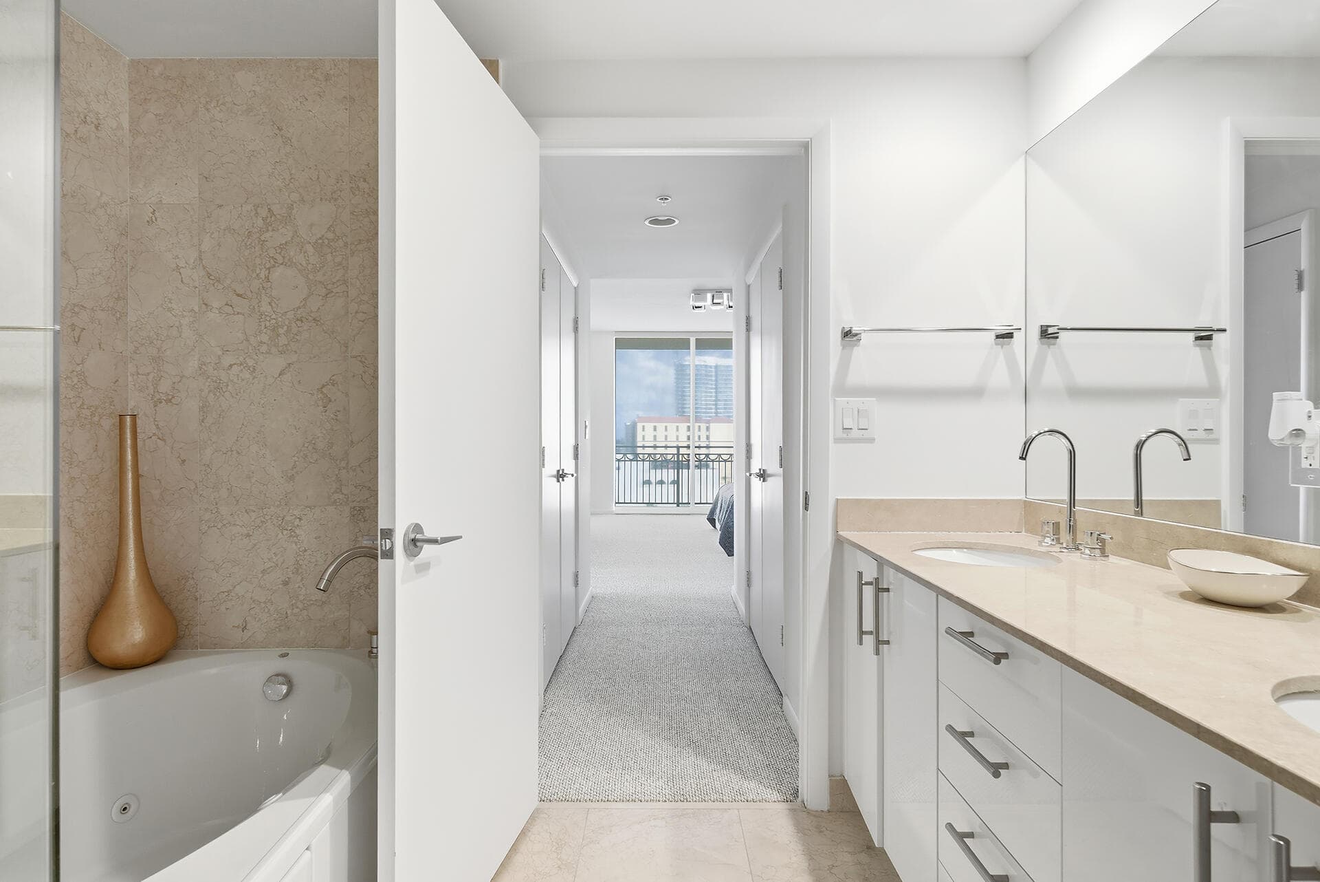 550 Okeechobee Boulevard 602, West Palm Beach, FL 33401 — photo 30 of 33