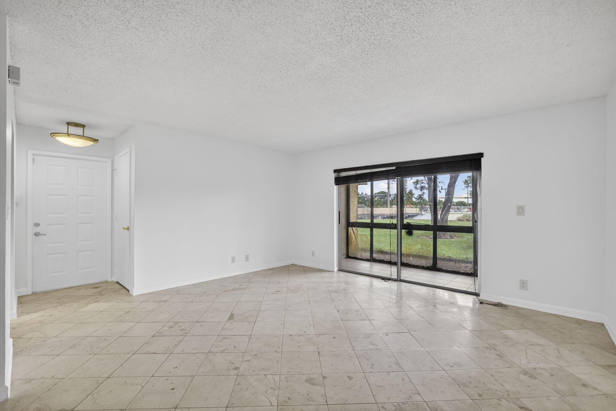 3041 N Oakland Forest Drive 103, Oakland Park, FL 33309 — photo 11 of 27