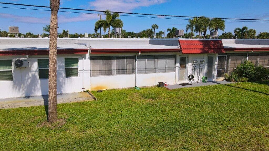 5800 W Fernley Dr Drive W 40, Greenacres, FL 33415 — photo 34 of 45