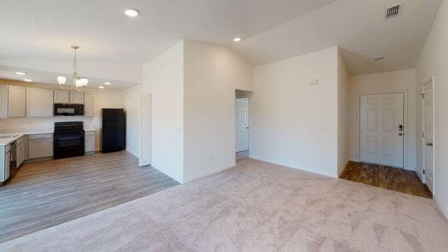 8185 W 98th Avenue, Vero Beach, FL 32967 — photo 14 of 19