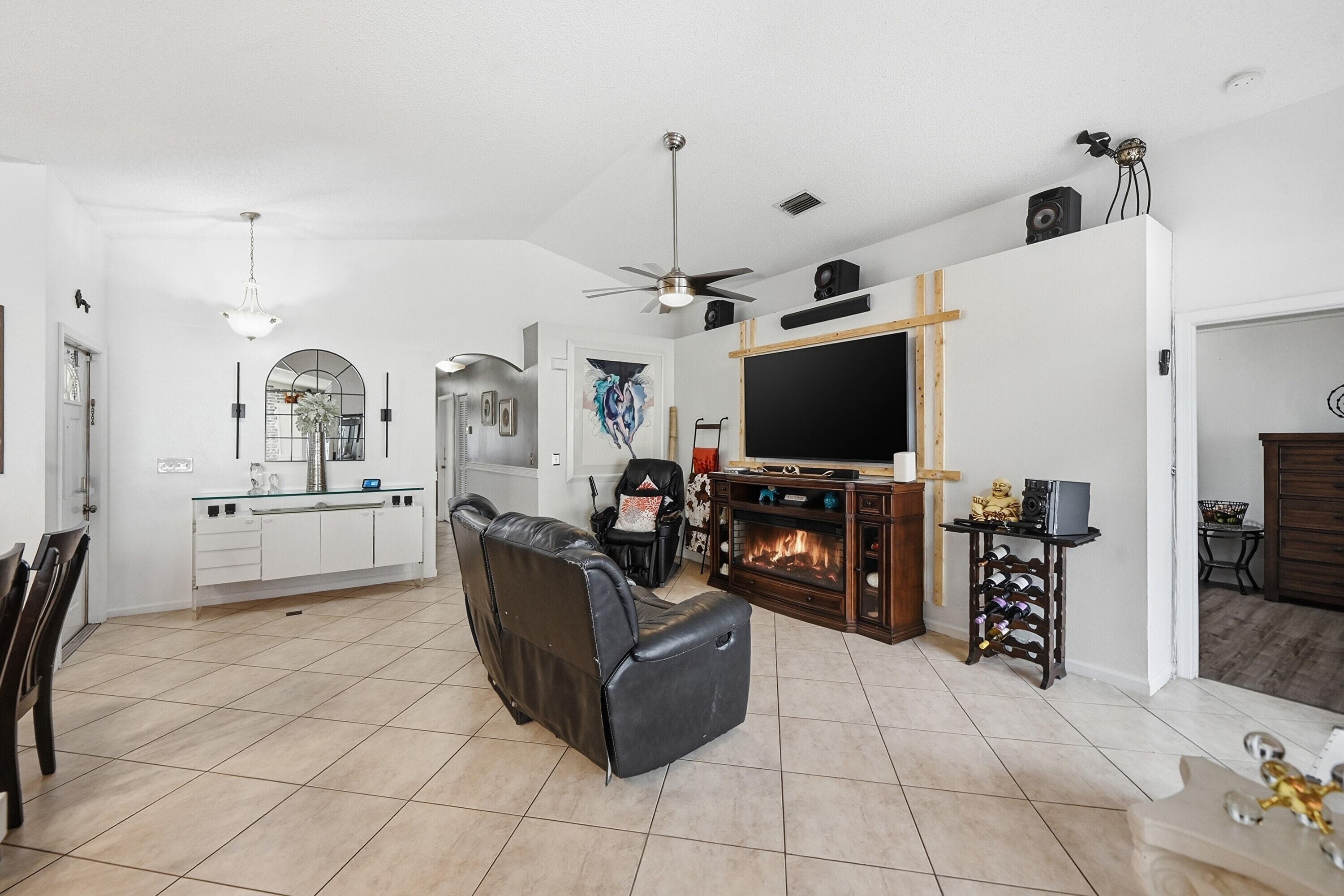 7069 Burgess Drive, Lake Worth, FL 33467 — photo 9 of 41