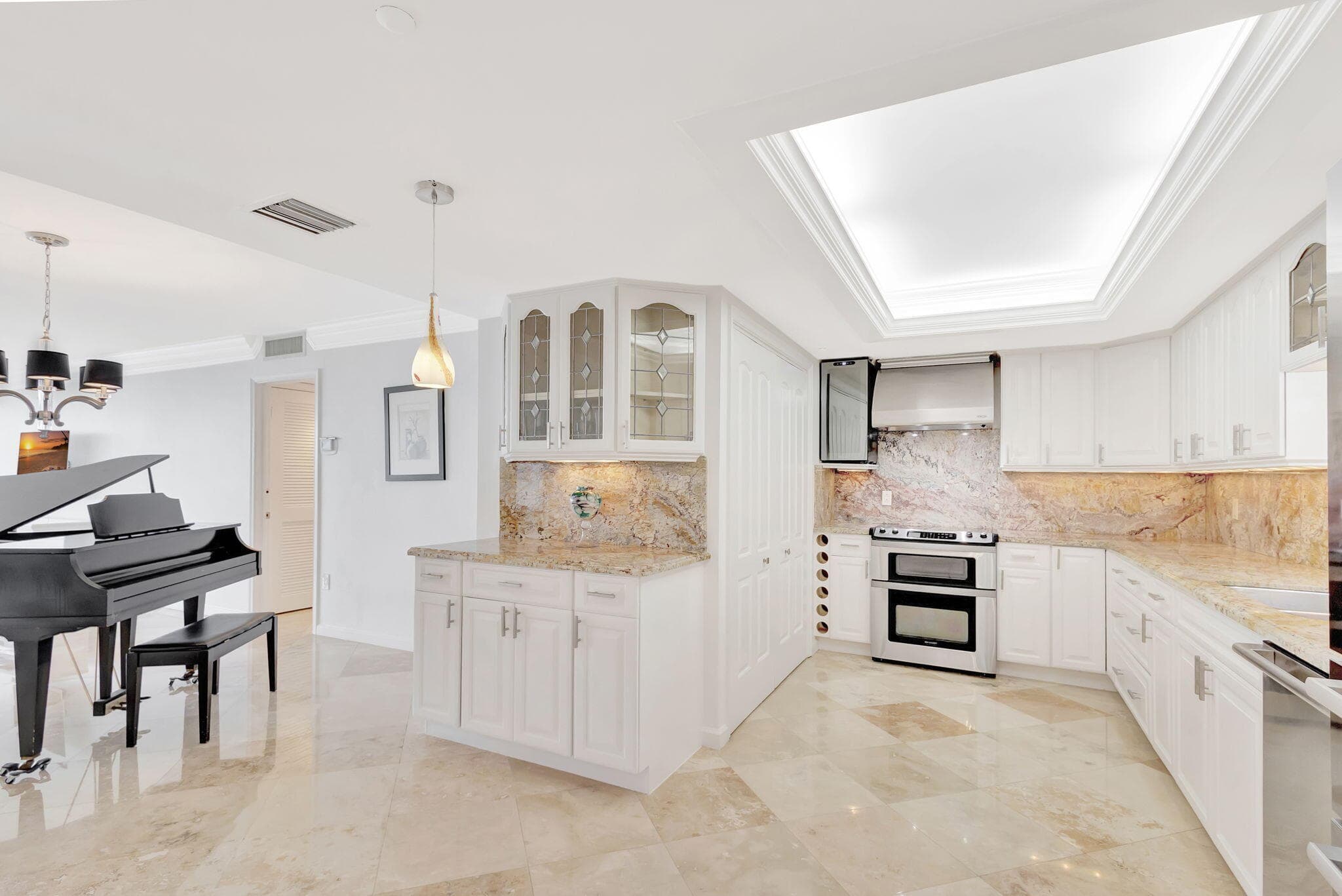 400 Beach Road 103, Tequesta, FL 33469 — photo 9 of 61