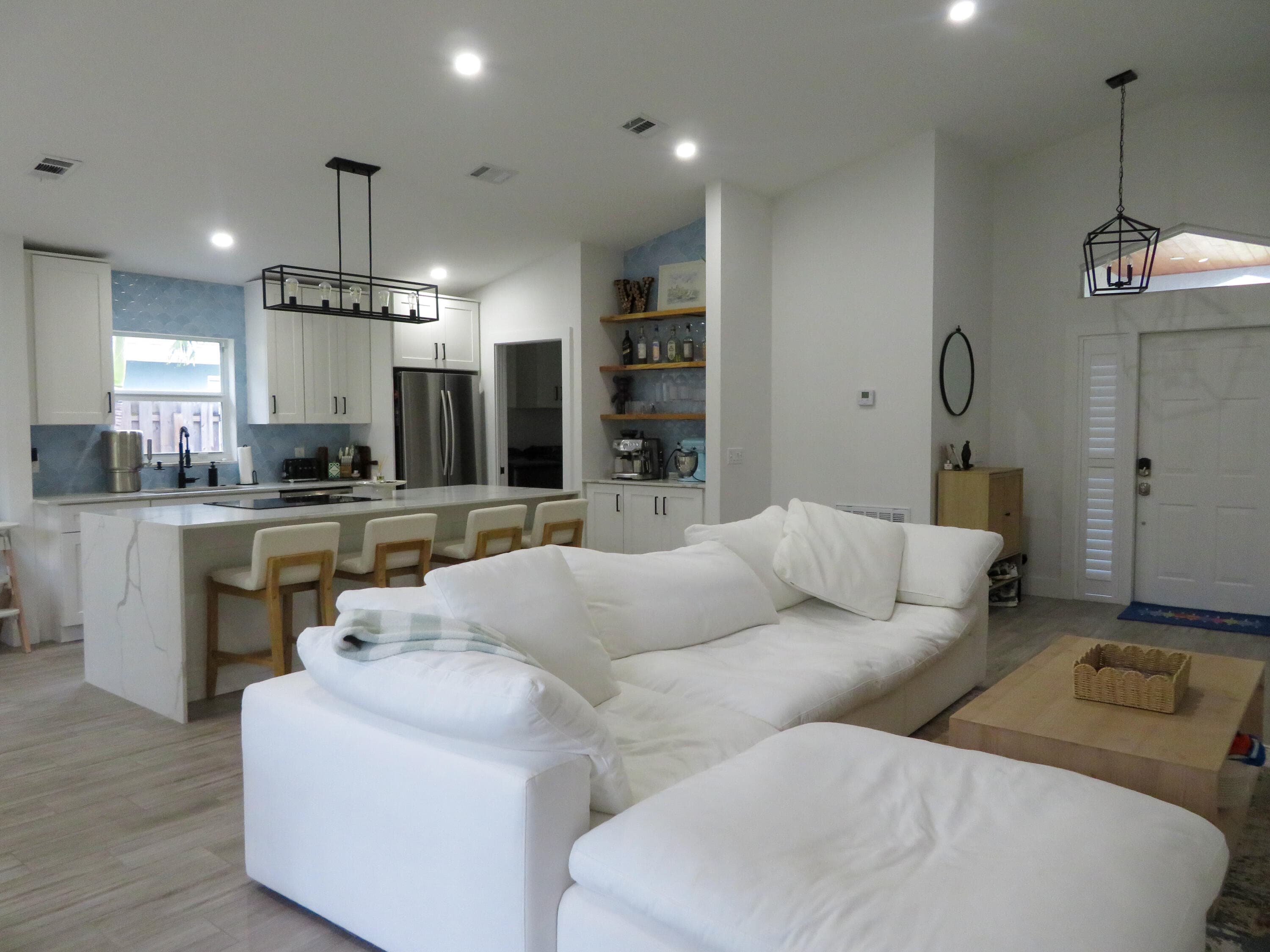 6070 Garrett Street, Jupiter, FL 33458 — photo 4 of 22