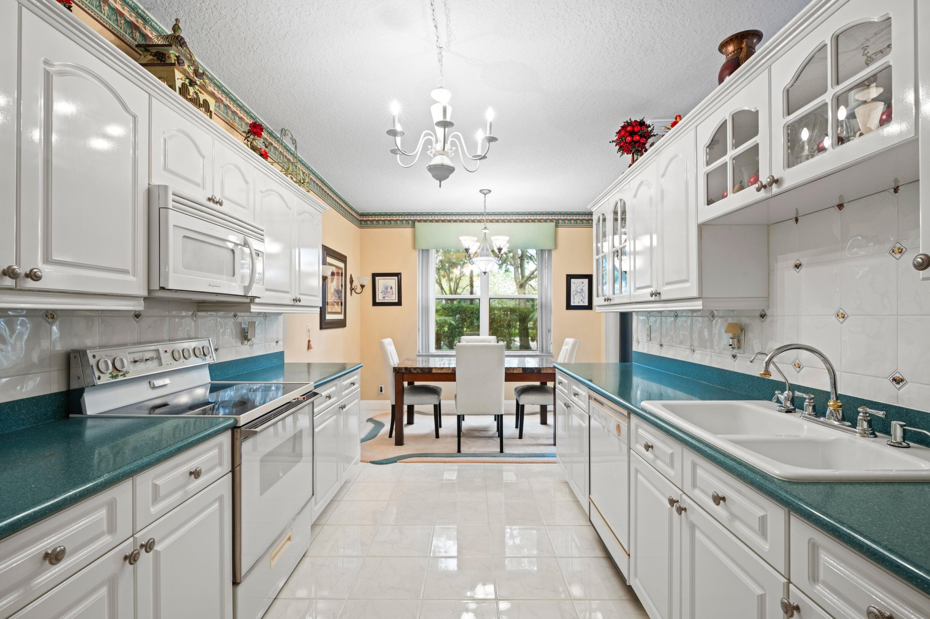 8550 Via Romana 1, Boca Raton, FL 33496 — photo 5 of 40