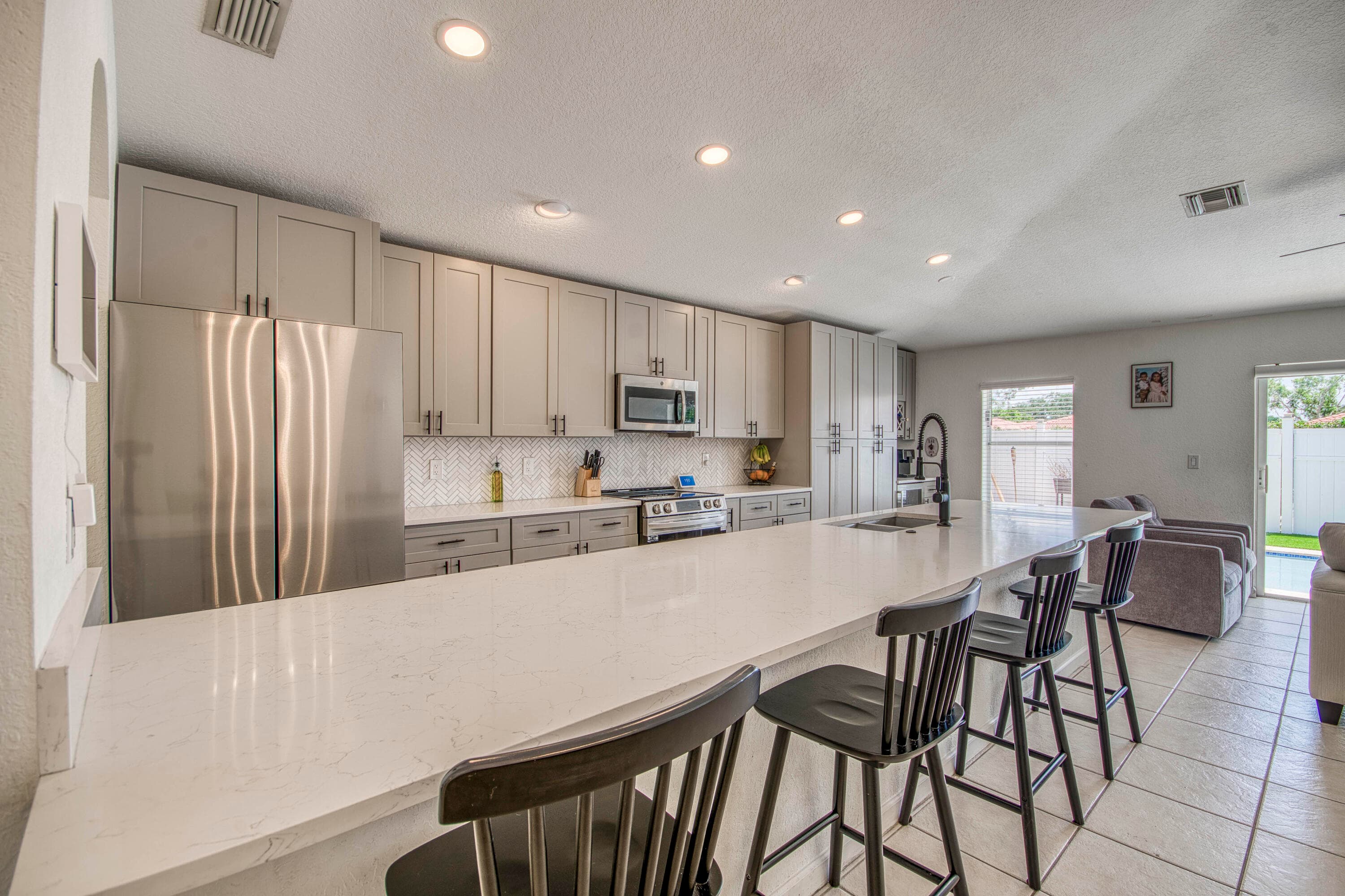 6036 Azalea Circle, West Palm Beach, FL 33415 — photo 8 of 42