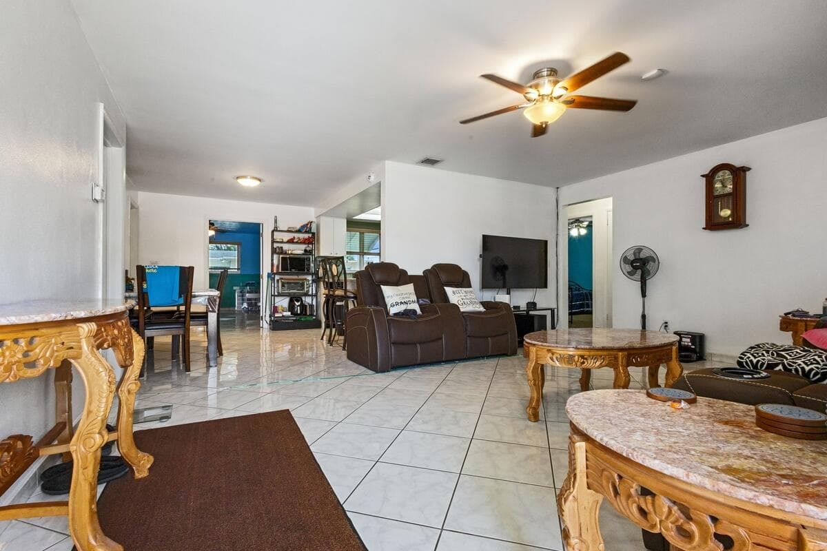 101 NE 195th Street, Miami, FL 33179 — photo 15 of 20