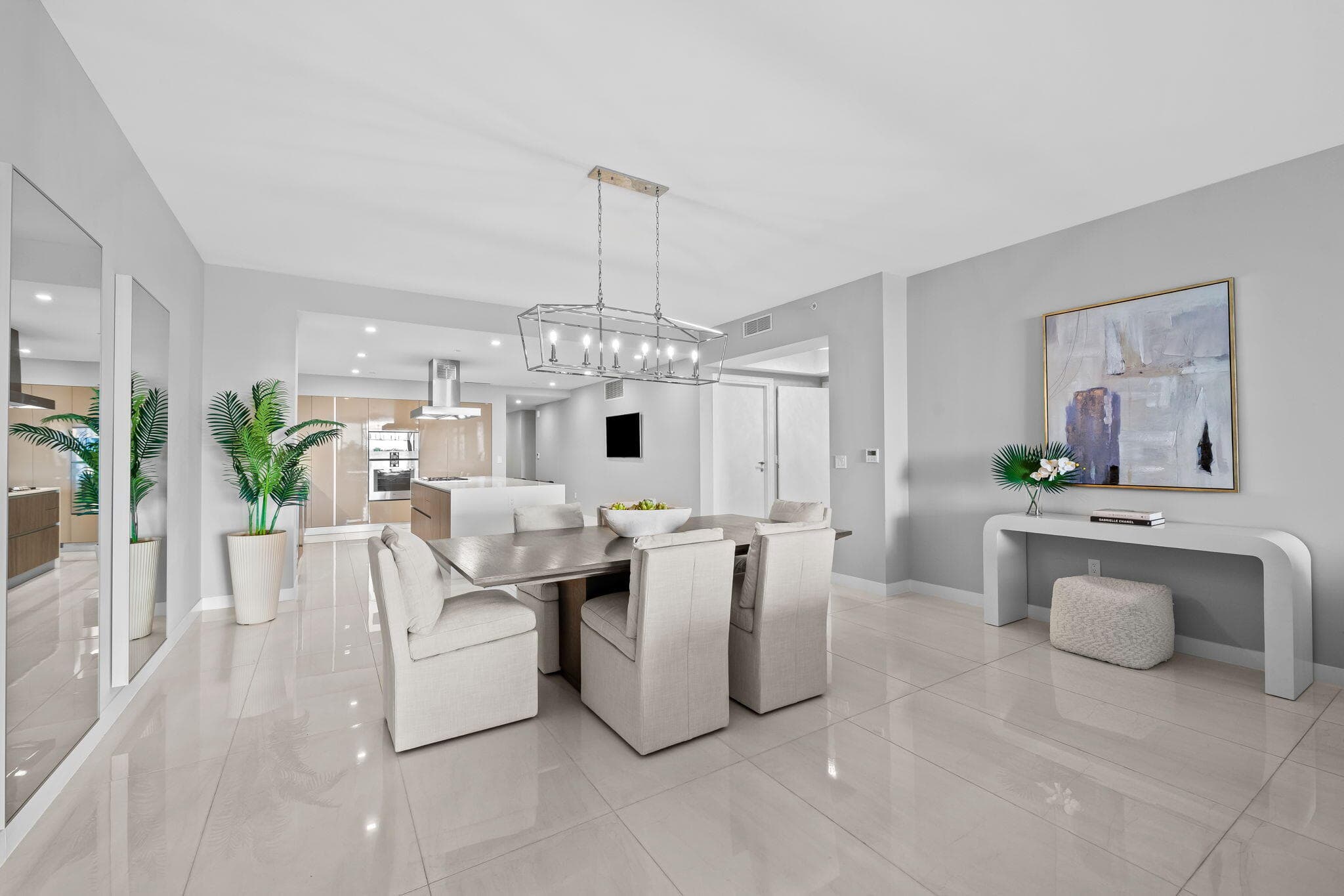 435 Bayshore Drive 302, Fort Lauderdale, FL 33304 — photo 18 of 47