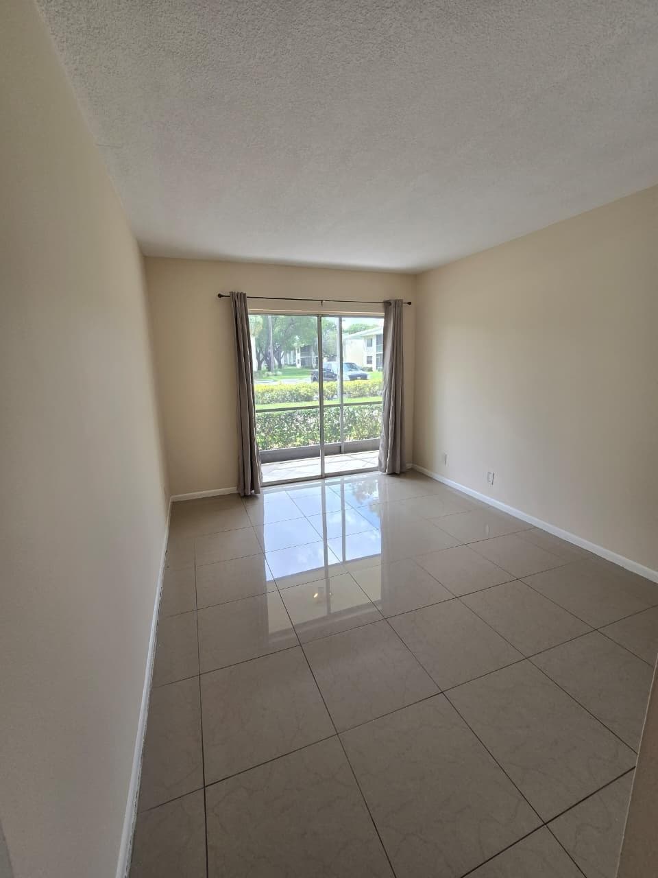 4133 NW 88th Avenue 103, Coral Springs, FL 33065 — photo