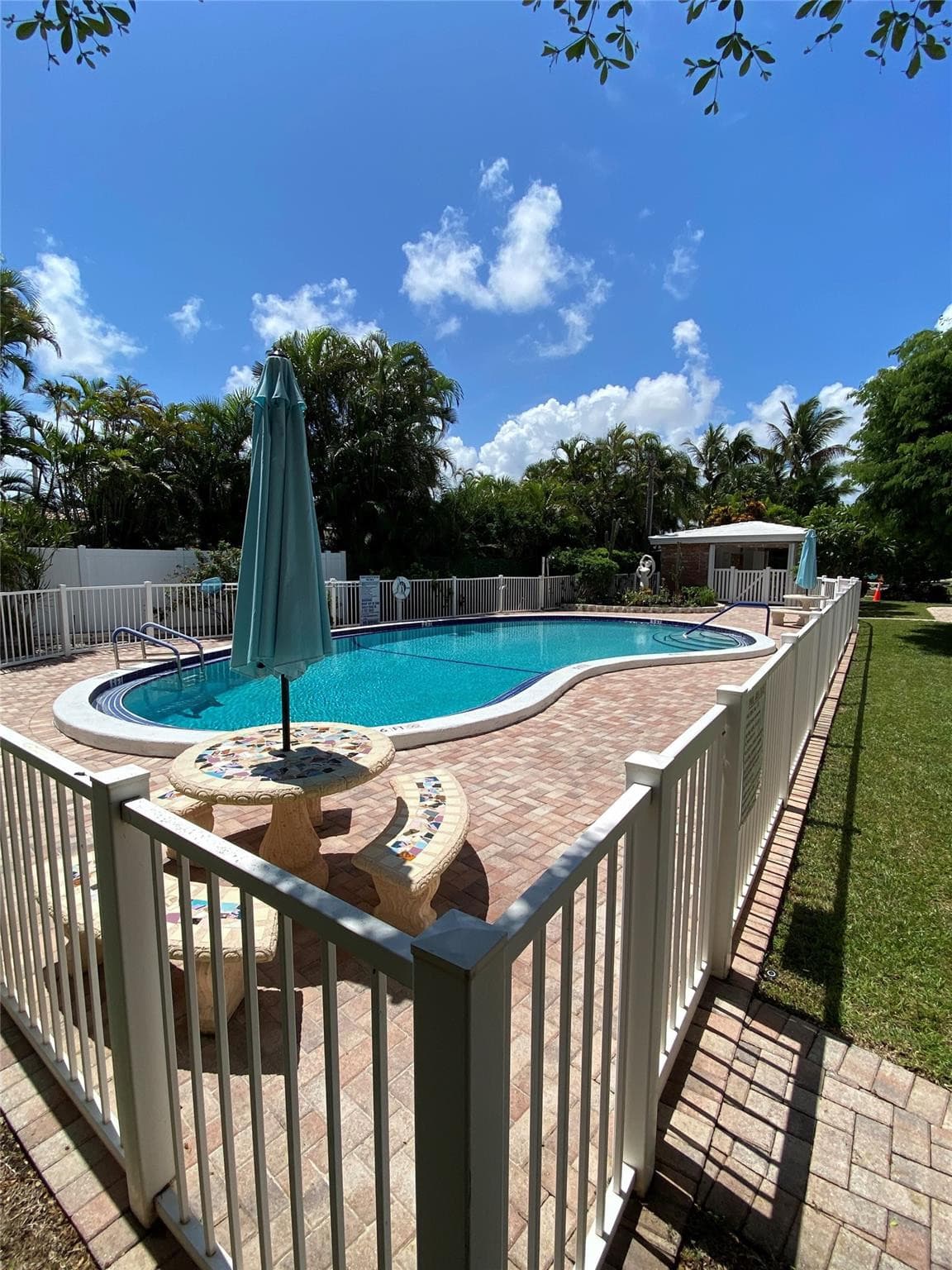 224 Hibiscus Avenue 260, Lauderdale-By-The-Sea, FL 33308 — photo 15 of 26