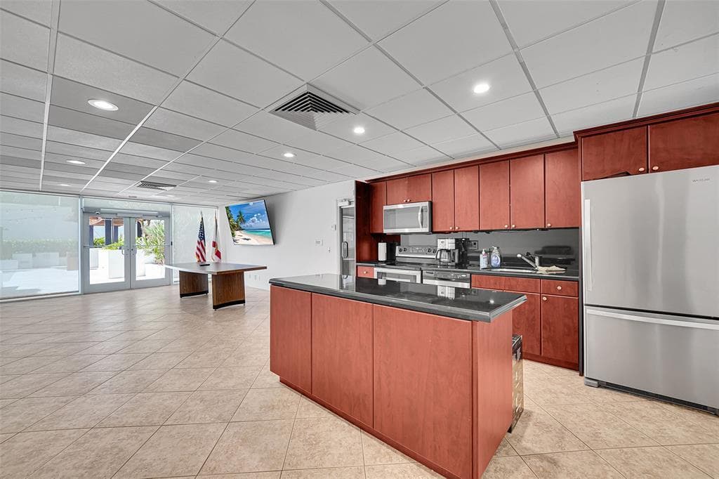 3550 Galt Ocean Drive 1002, Fort Lauderdale, FL 33308 — photo 7 of 19