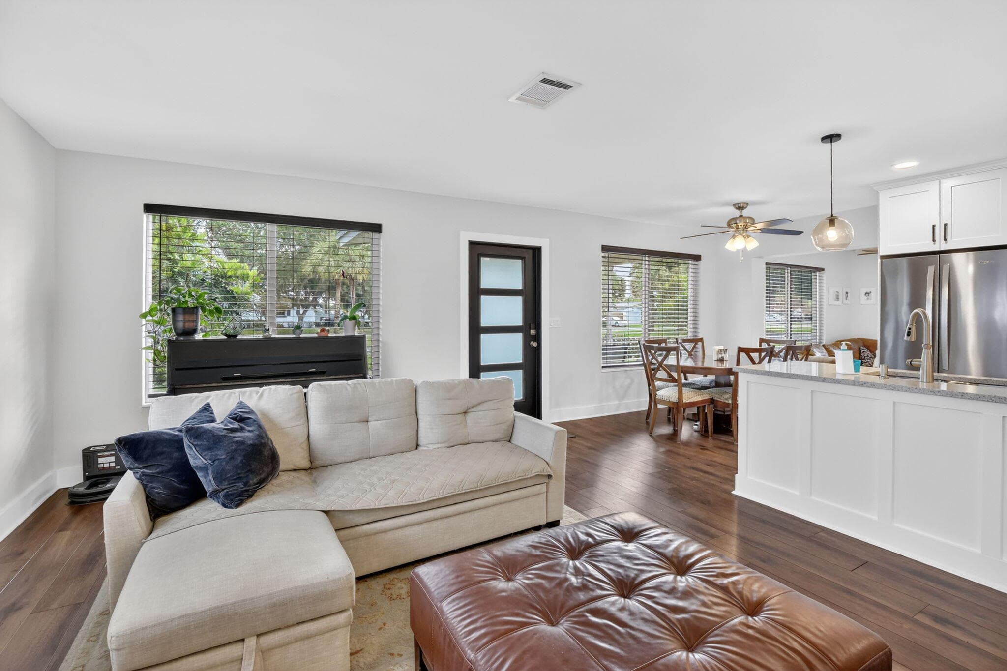 4219 W Park Road, Hollywood, FL 33021 — photo 6 of 44