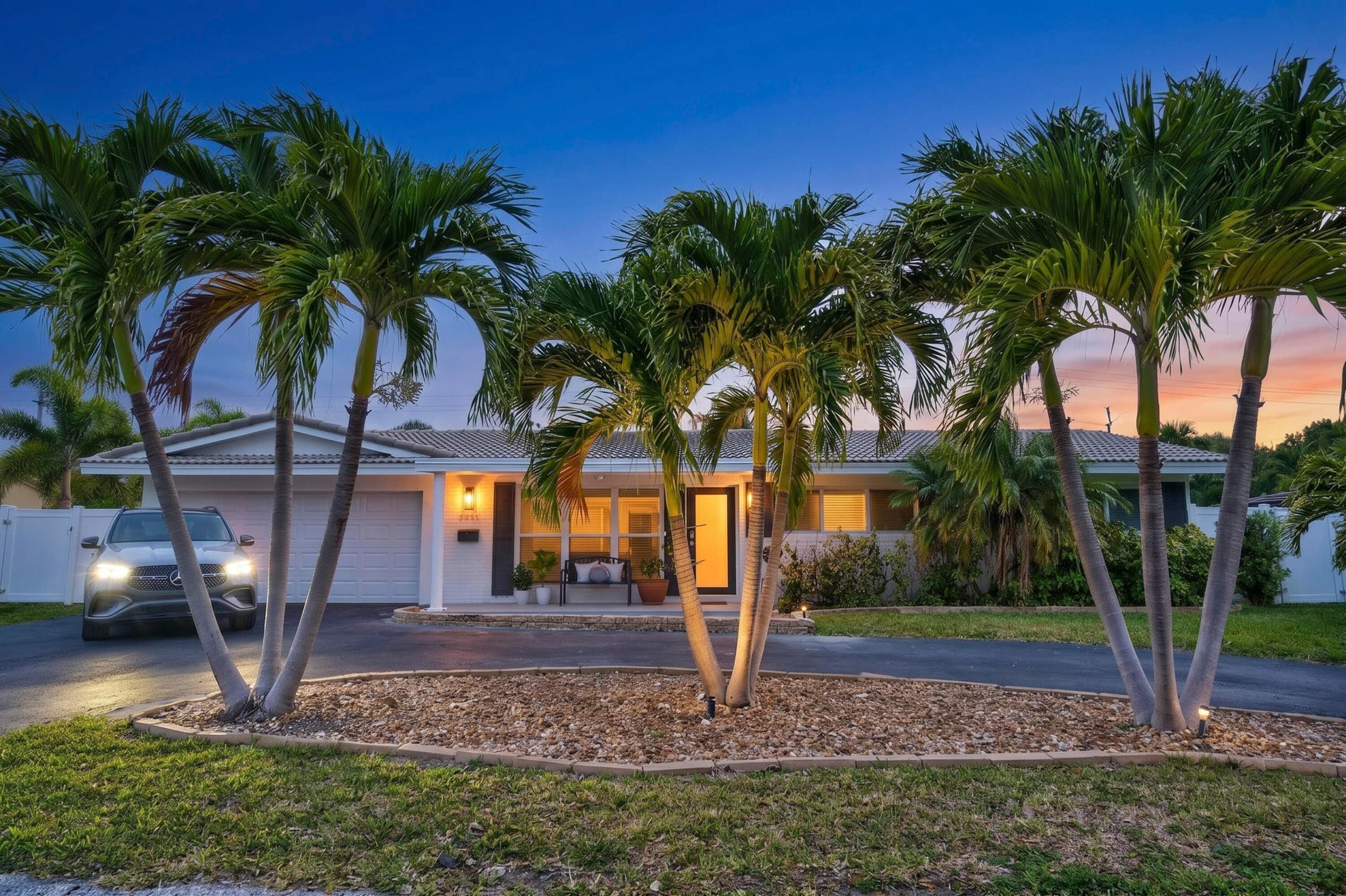 2231 NE 34th Street, Lighthouse Point, FL 33064 — photo 1 of 34