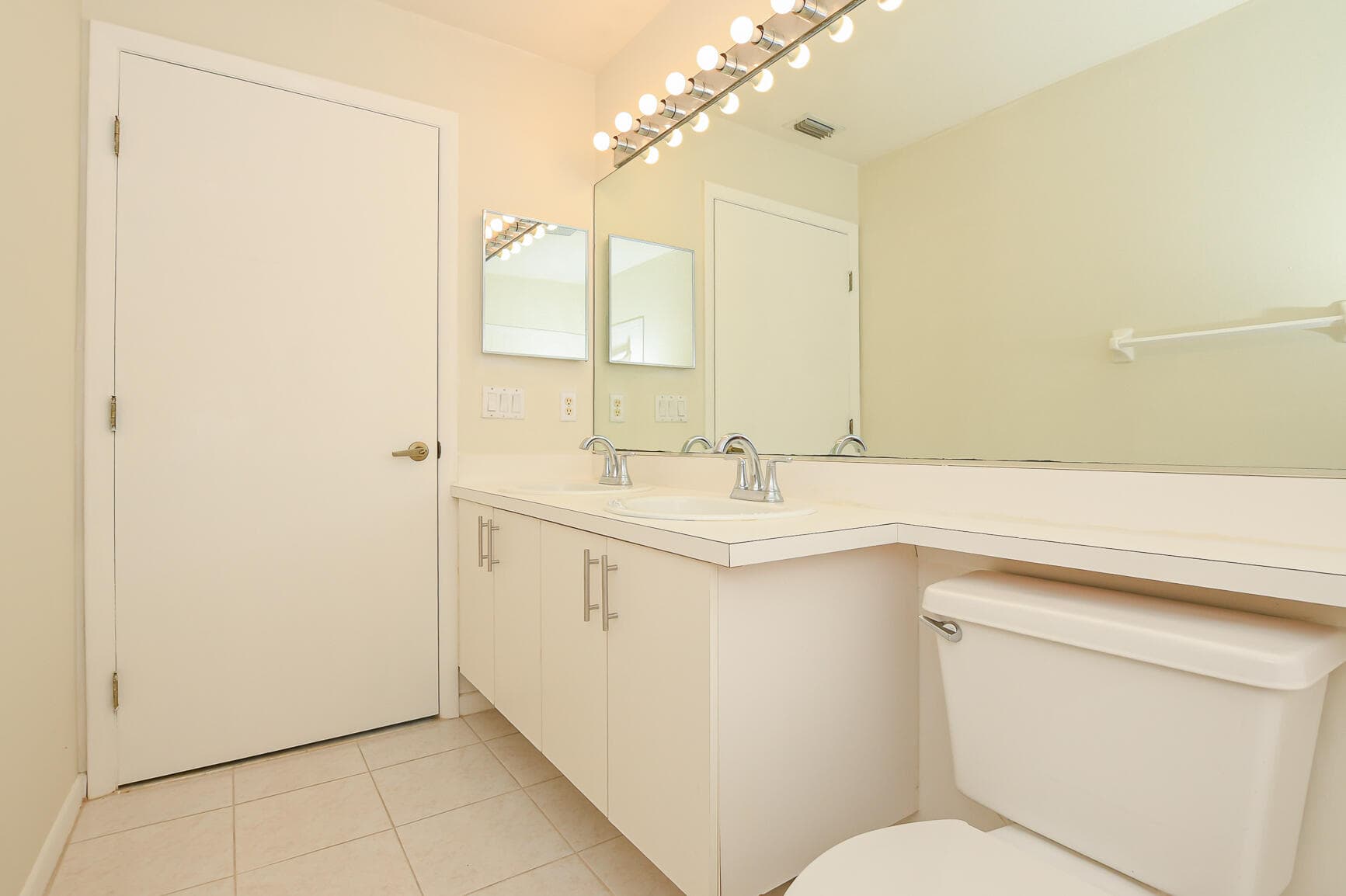 1121 NW Lombardy Drive, Port St. Lucie, FL 34986 — photo 23 of 56