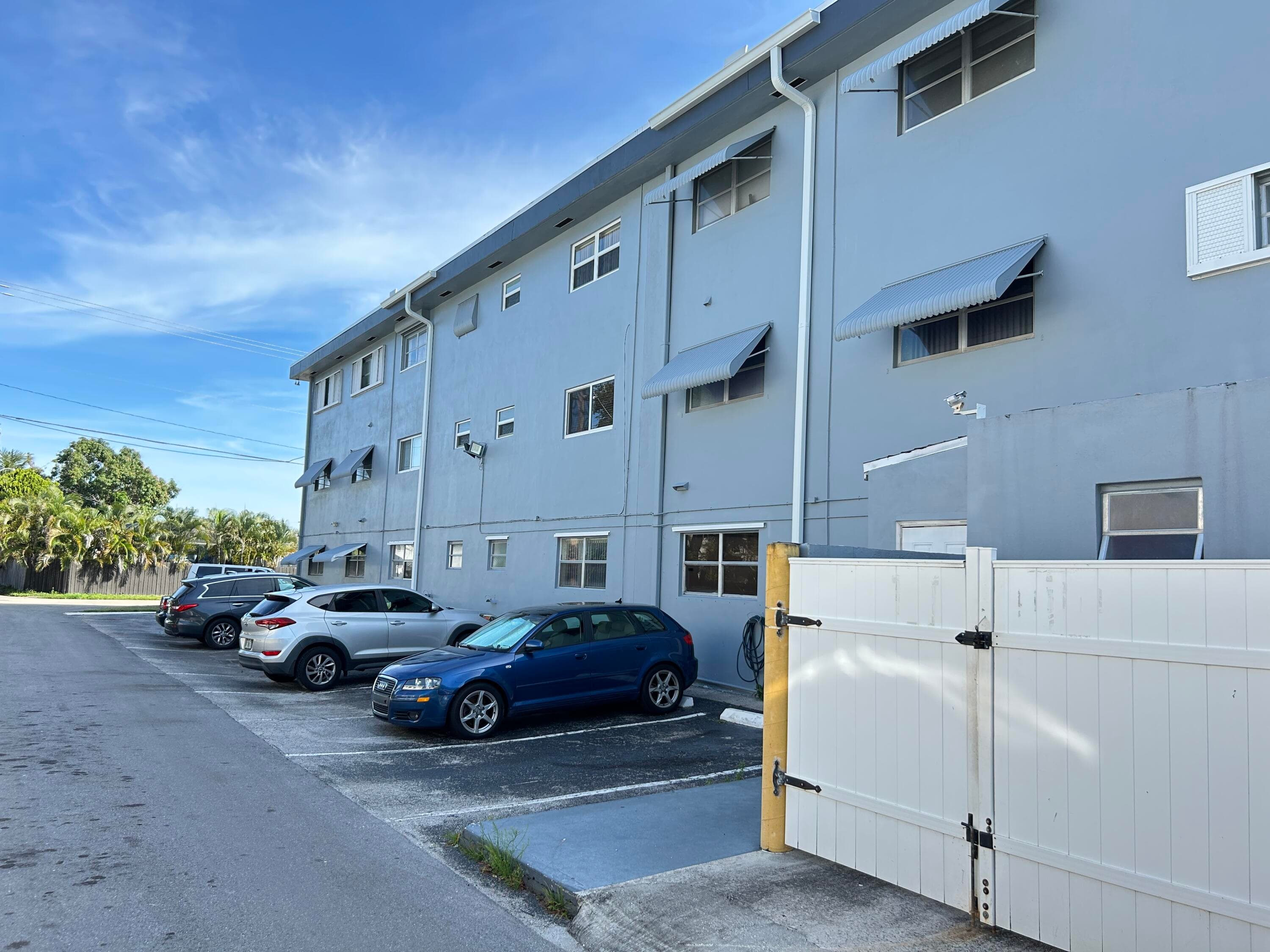515 S Crescent Drive 107, Hollywood, FL 33021 — photo 13 of 18