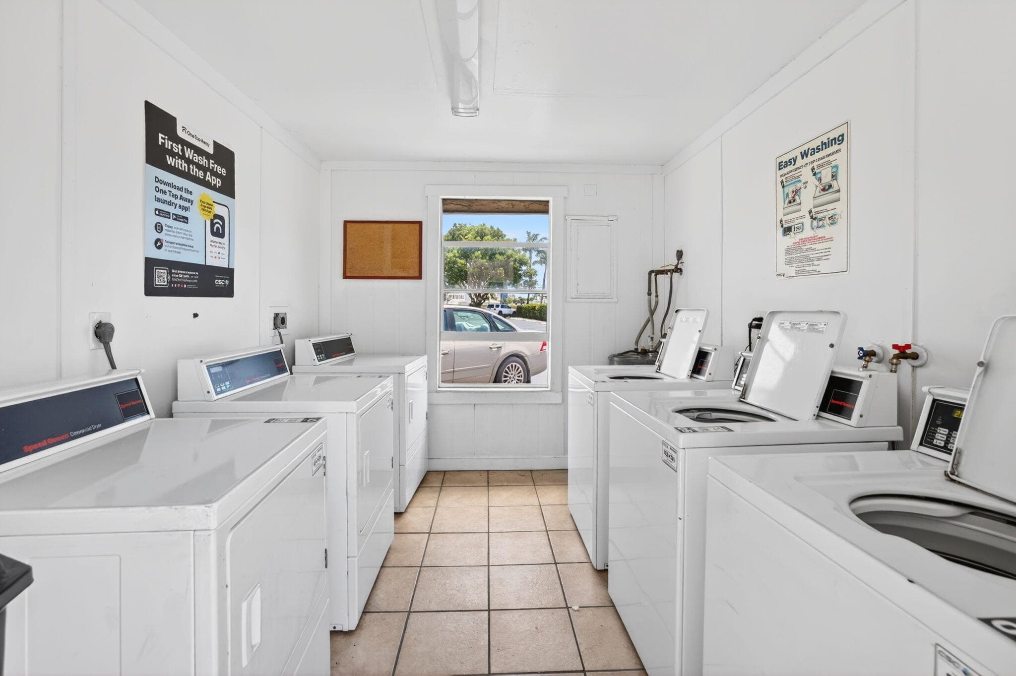 321 Gulfstream Road, Dania Beach, FL 33004 — photo 14 of 18