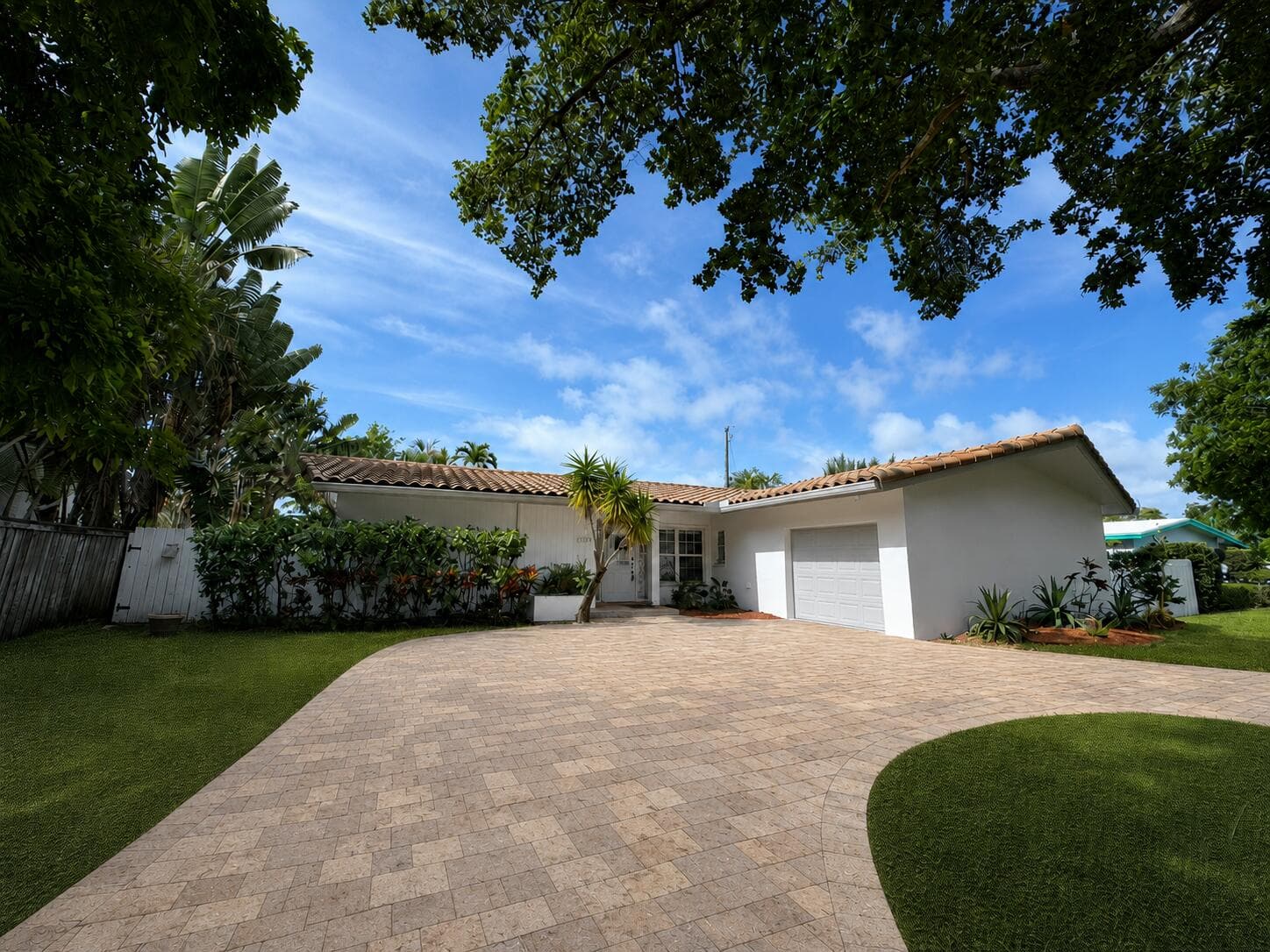 3230 Aqua Vista Drive, Pompano Beach, FL 33062 — photo 3 of 34