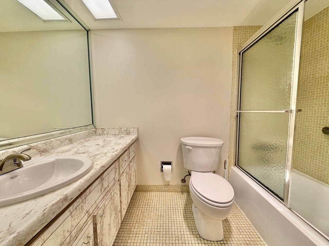2800 N Palm Aire Drive Unit 404, Pompano Beach, FL 33069 — photo 29 of 43